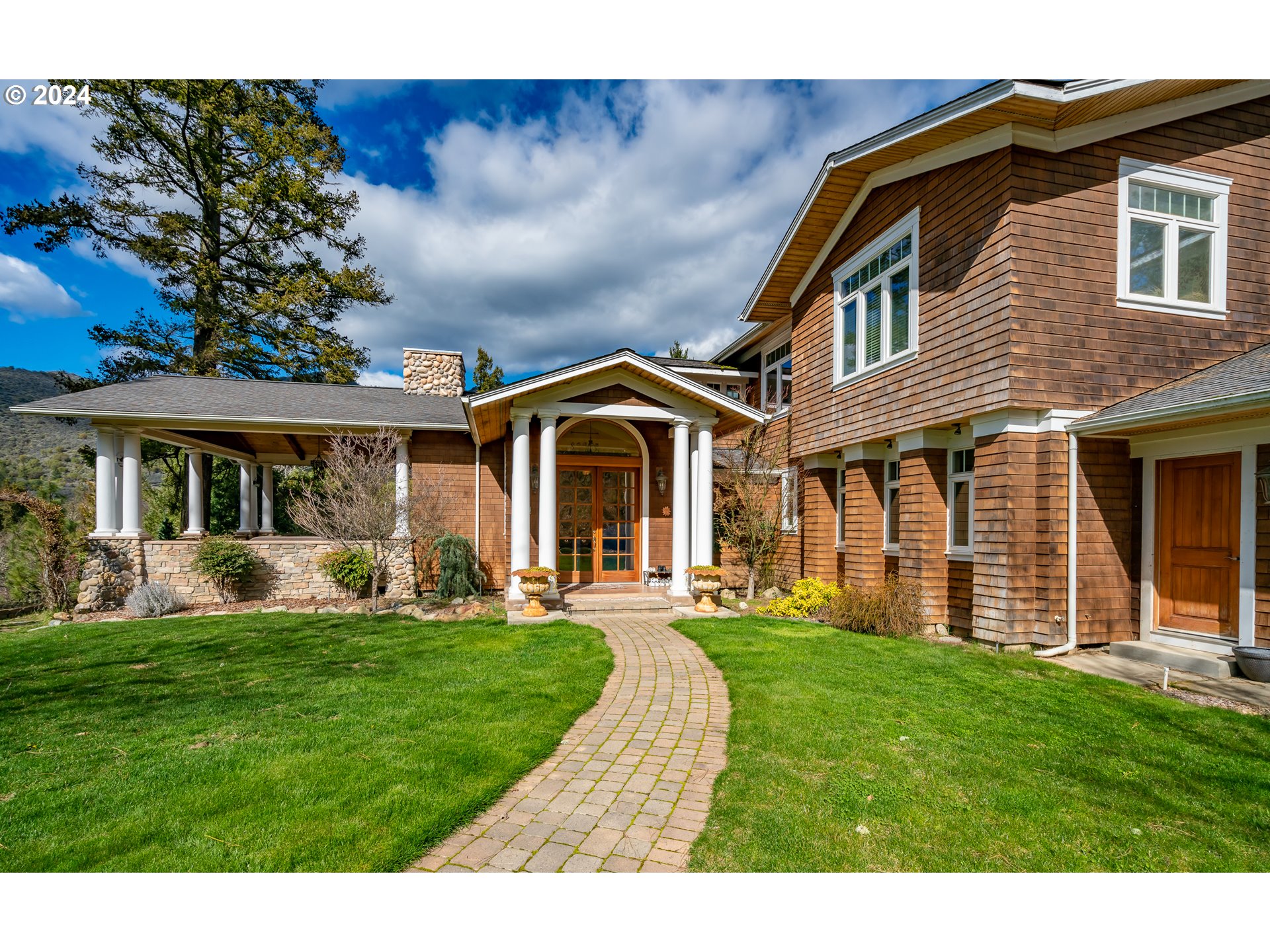 11777 Highway 238