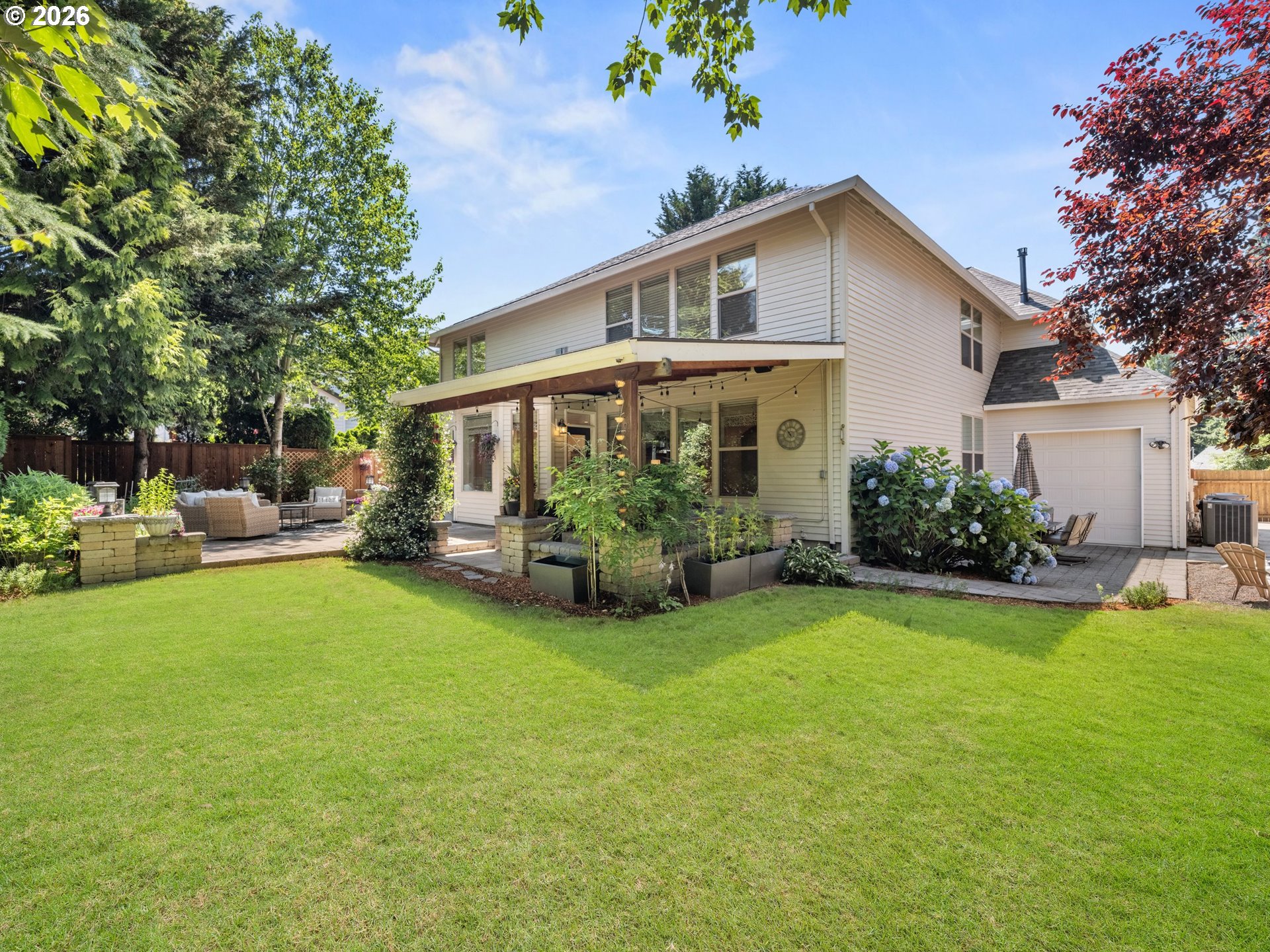 1088 DOLLAR ST
