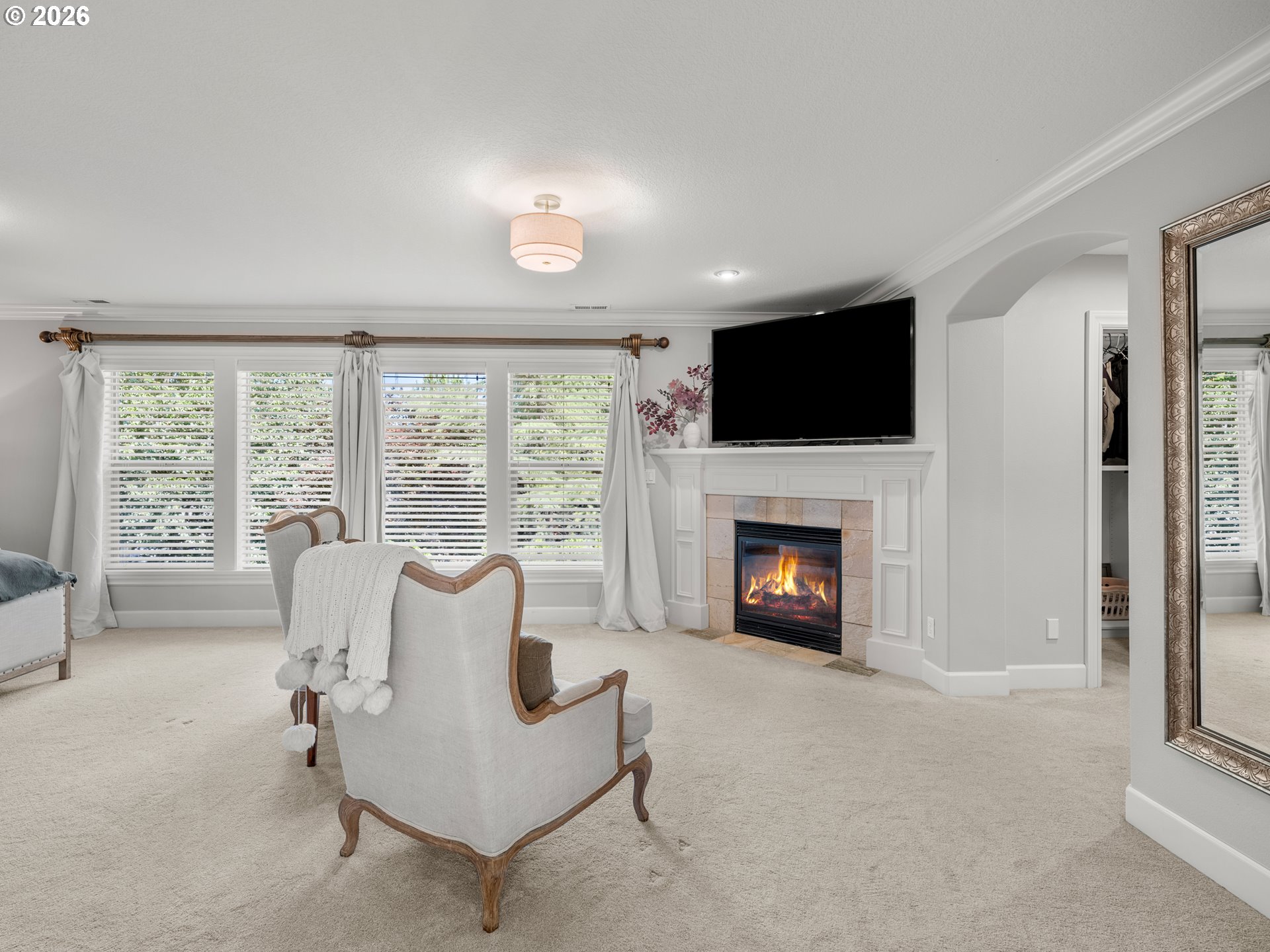 1088 DOLLAR ST