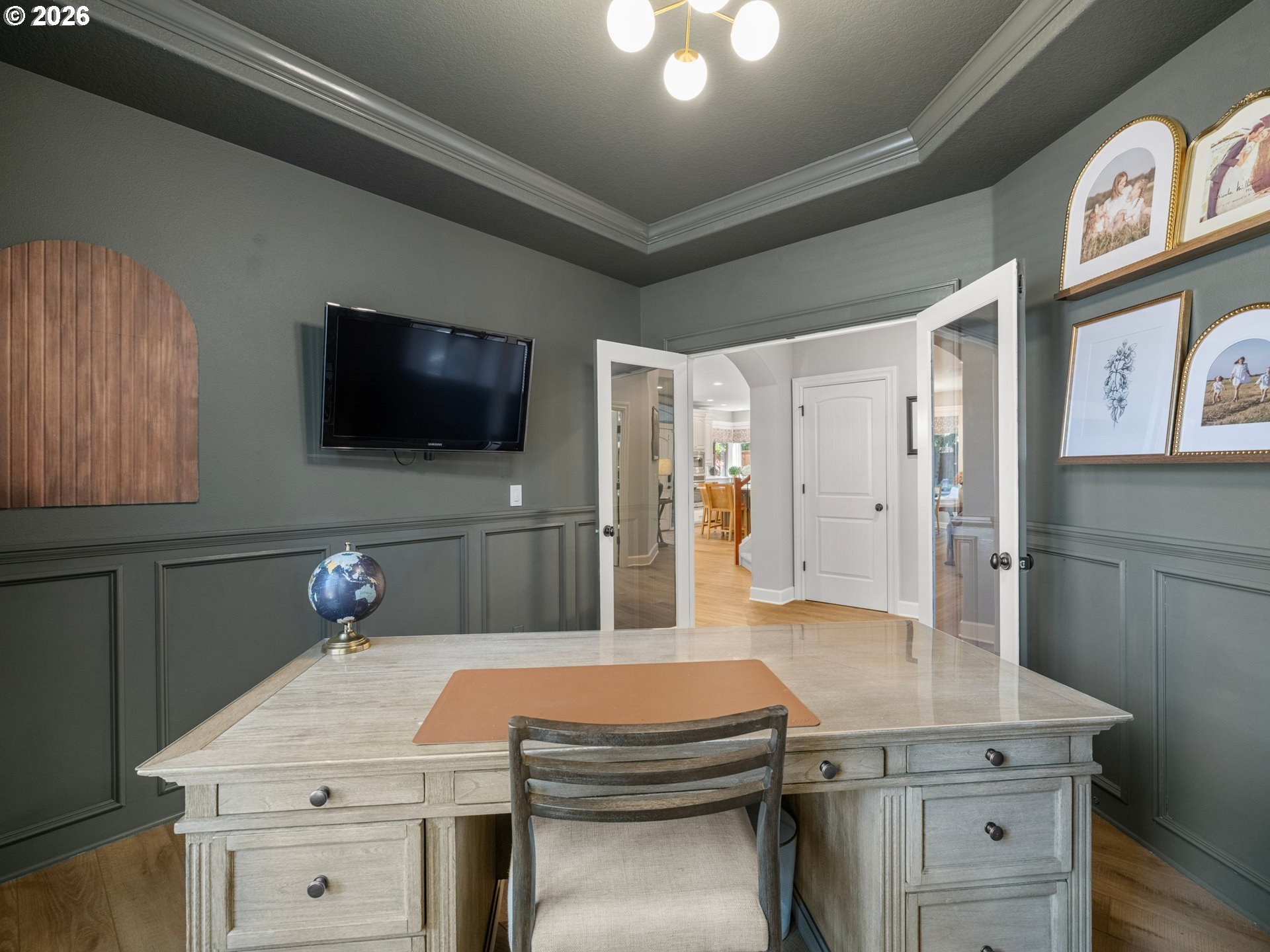 1088 DOLLAR ST