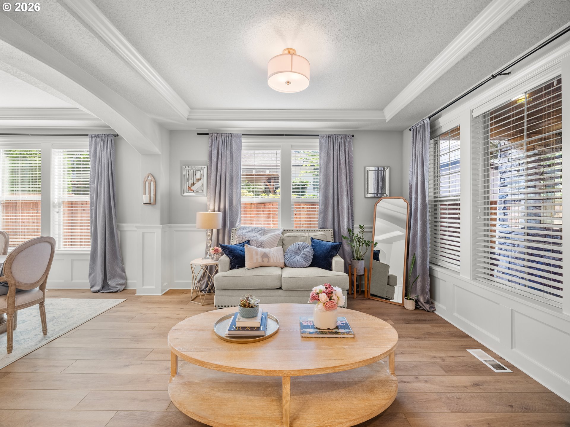 1088 DOLLAR ST