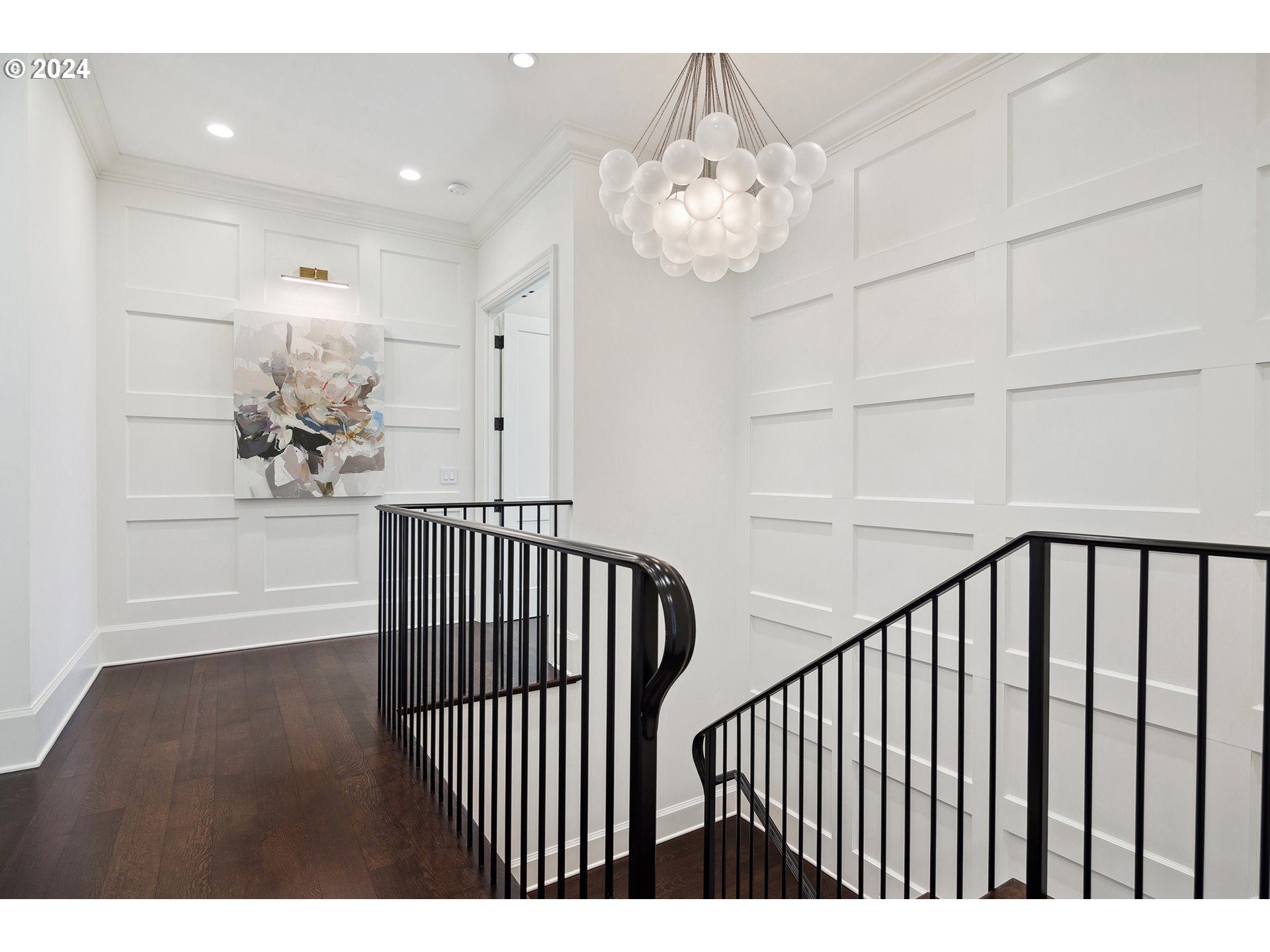 1415 SKYLAND DR