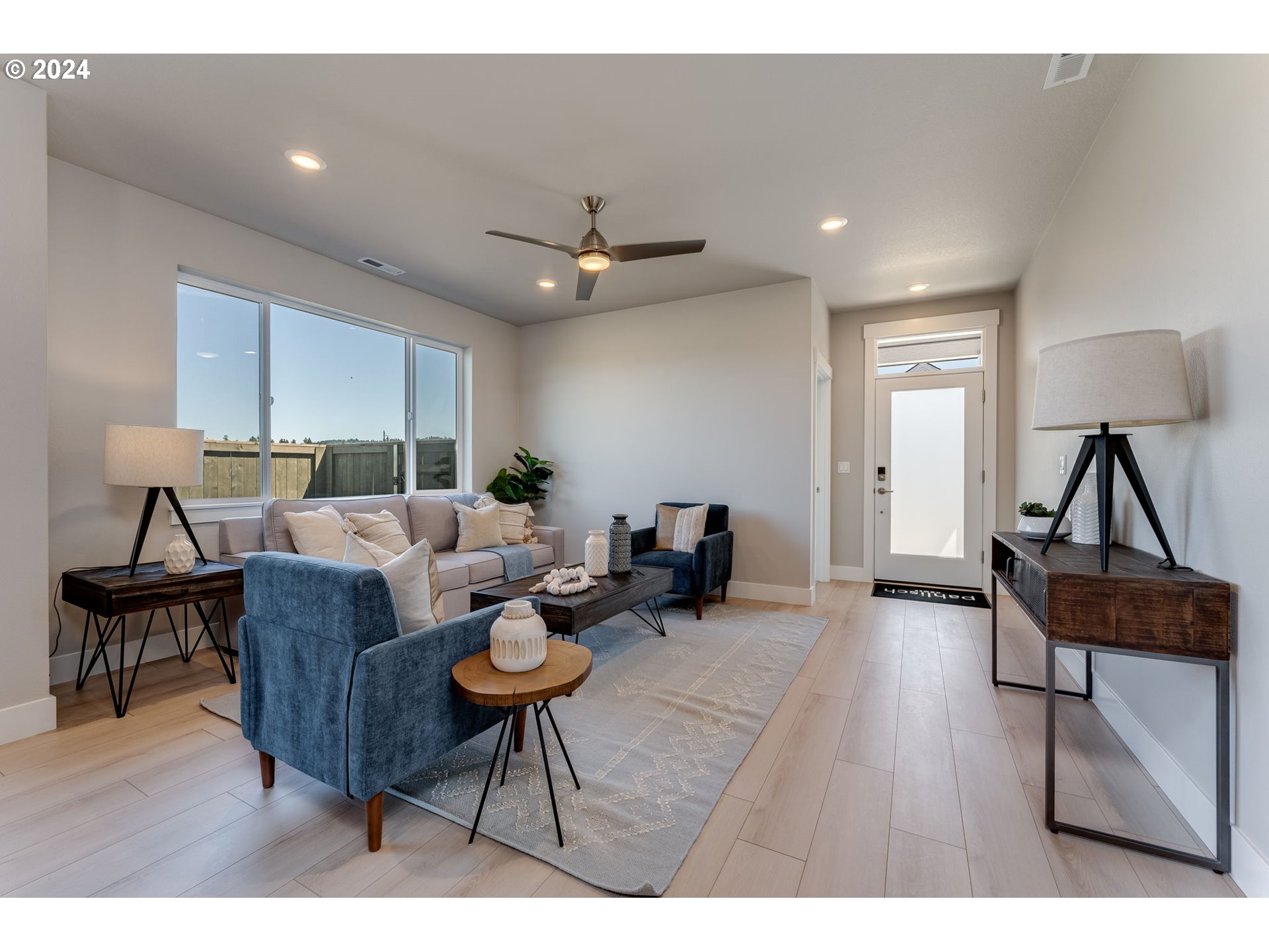 7717 SE Lumberton ST