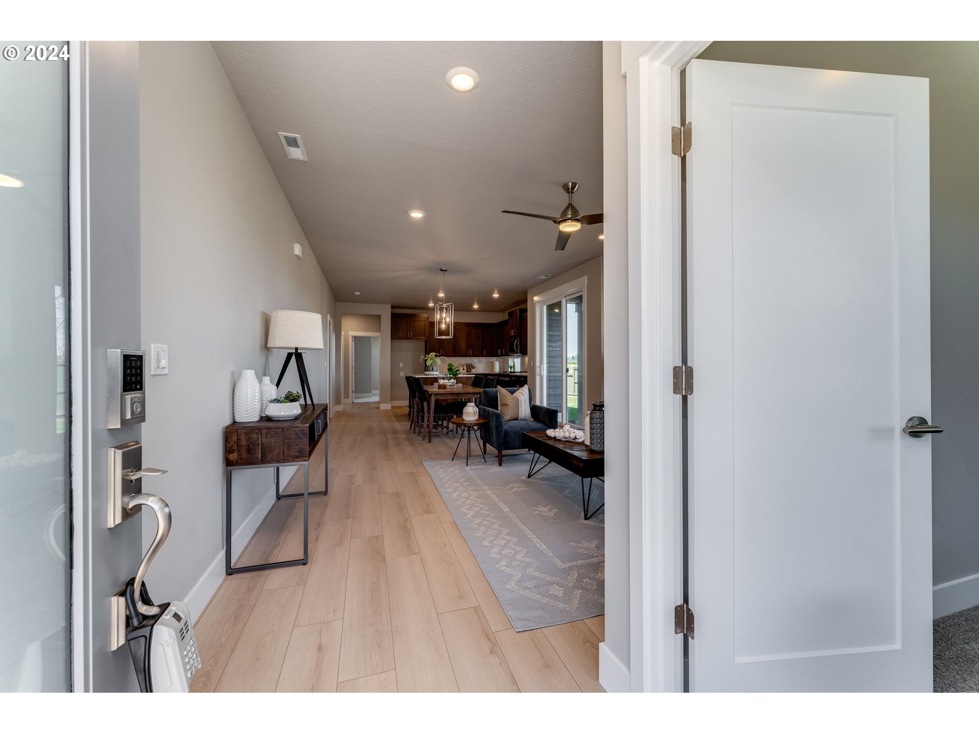 7717 SE Lumberton ST