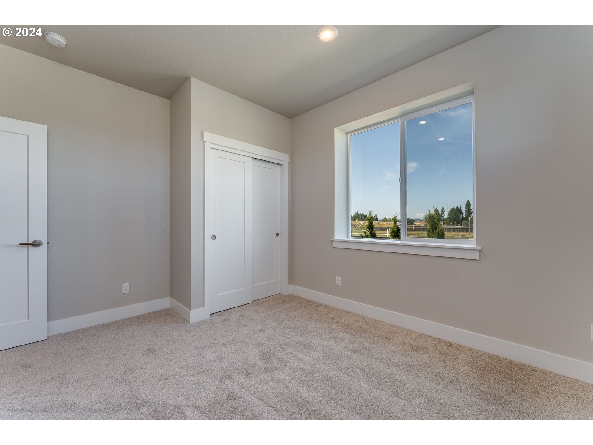 7717 SE Lumberton ST