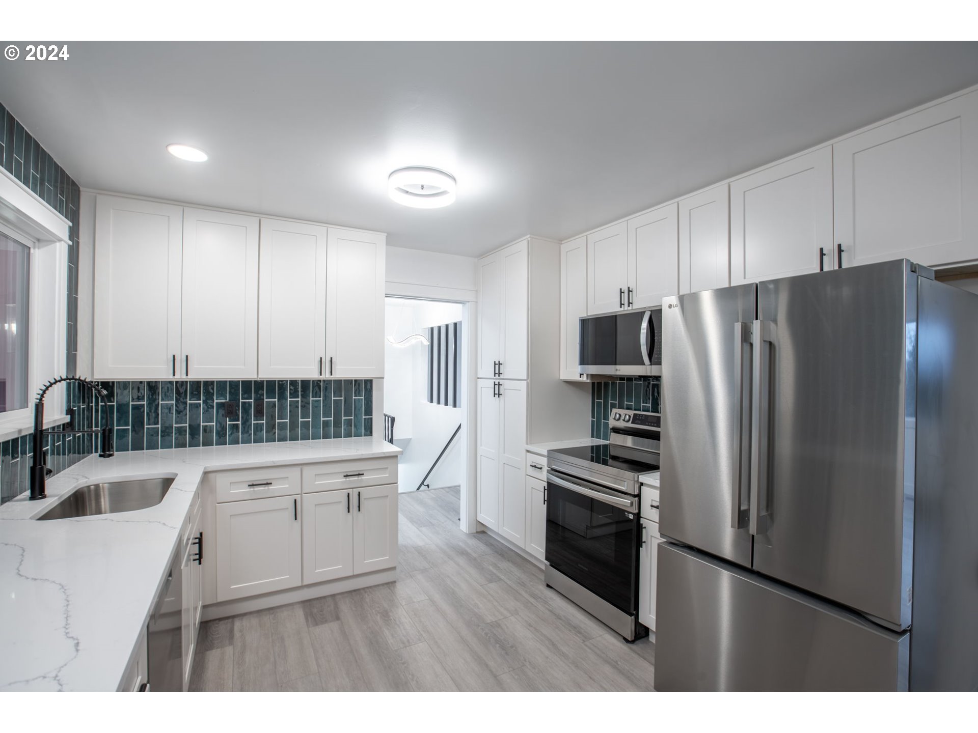 9358 SE SUN CREST DR