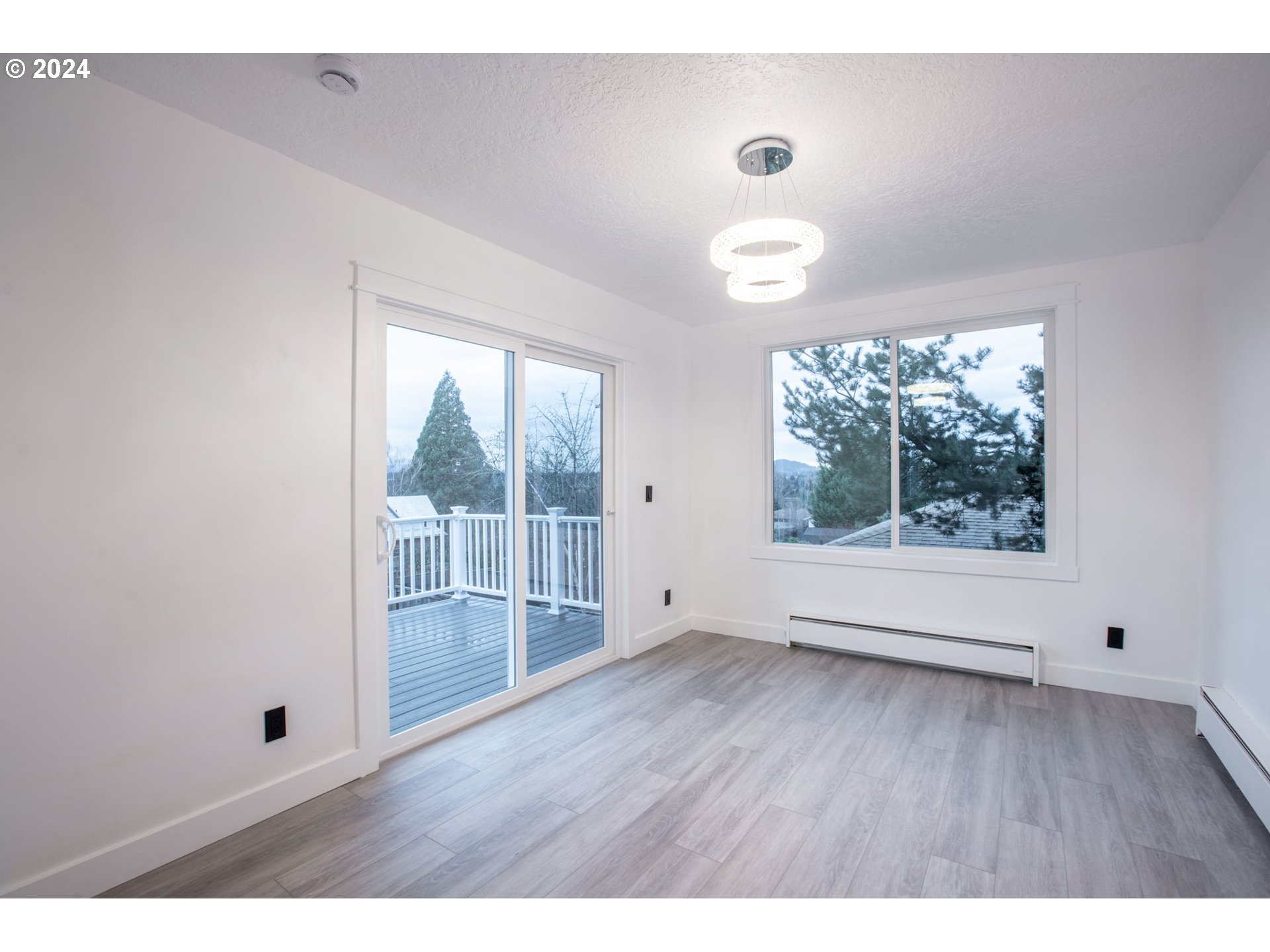 9358 SE SUN CREST DR