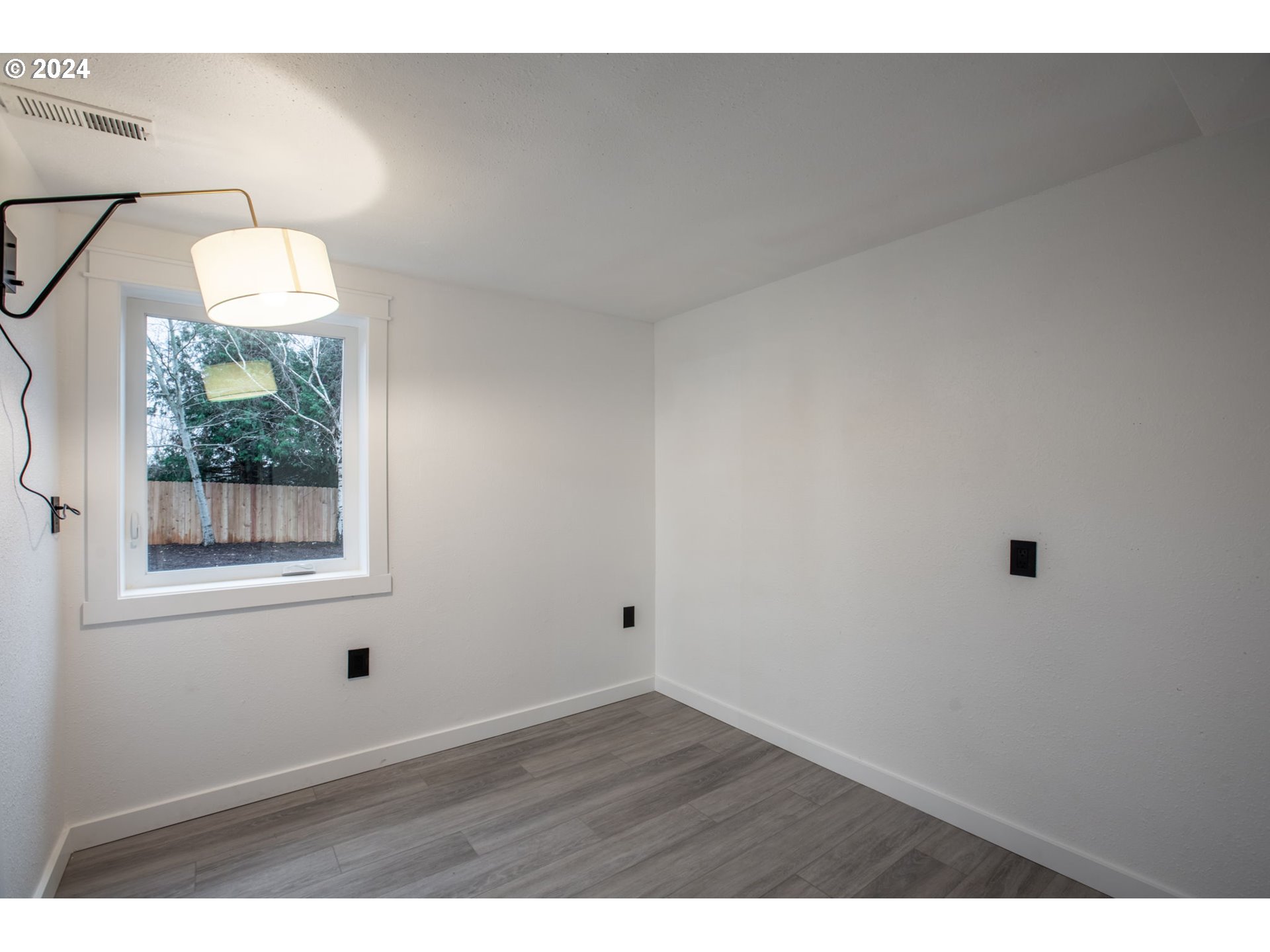 9358 SE SUN CREST DR