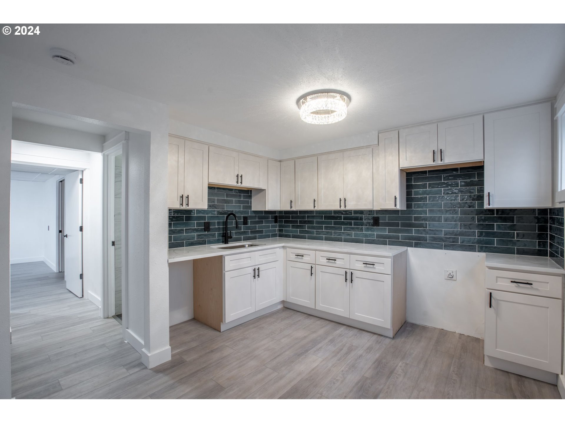 9358 SE SUN CREST DR