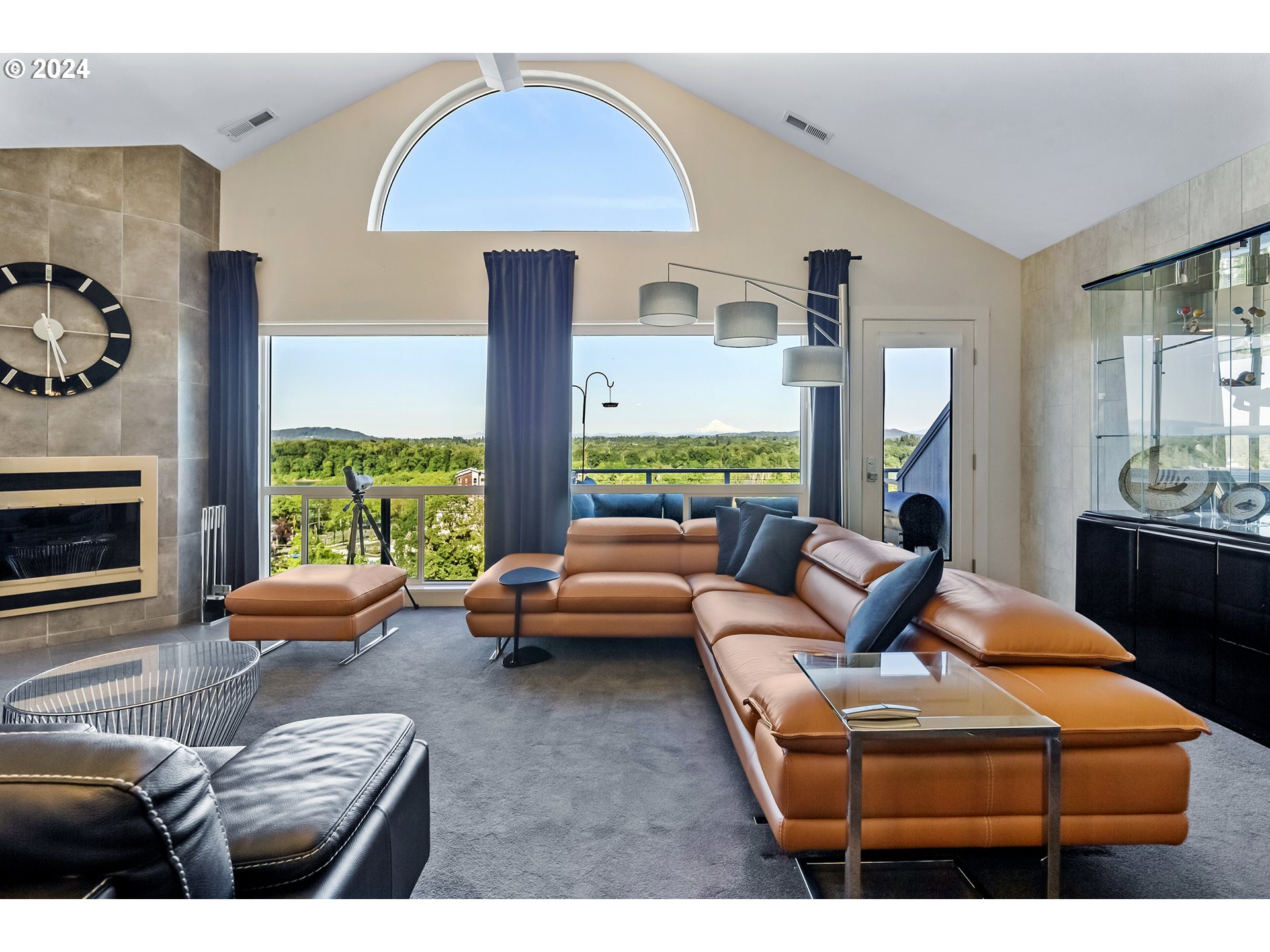 5427 SW VIEW POINT TER