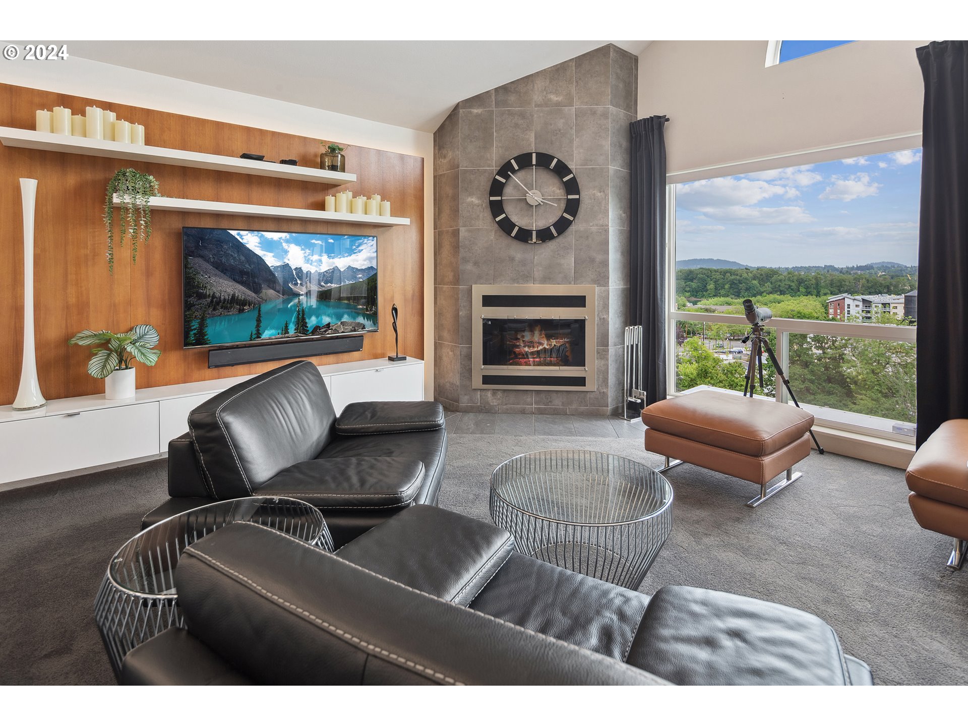 5427 SW VIEW POINT TER