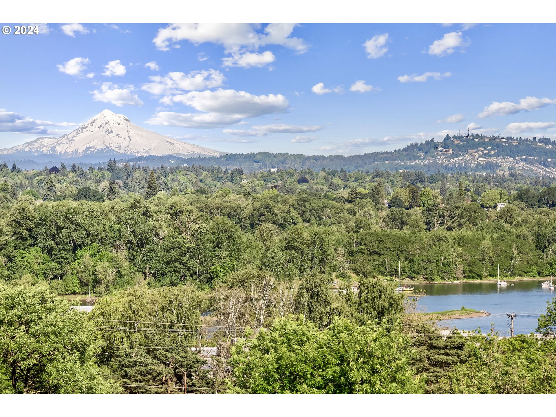 5427 SW VIEW POINT TER