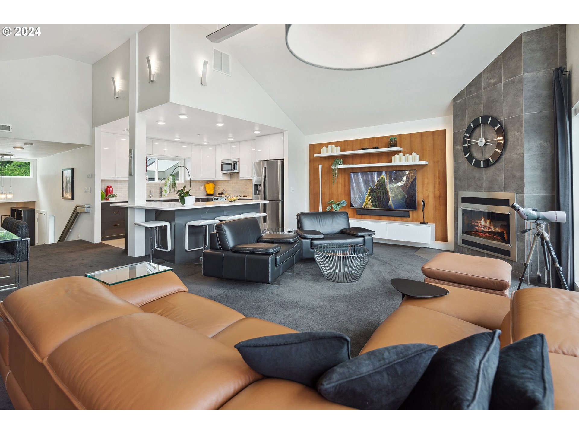 5427 SW VIEW POINT TER