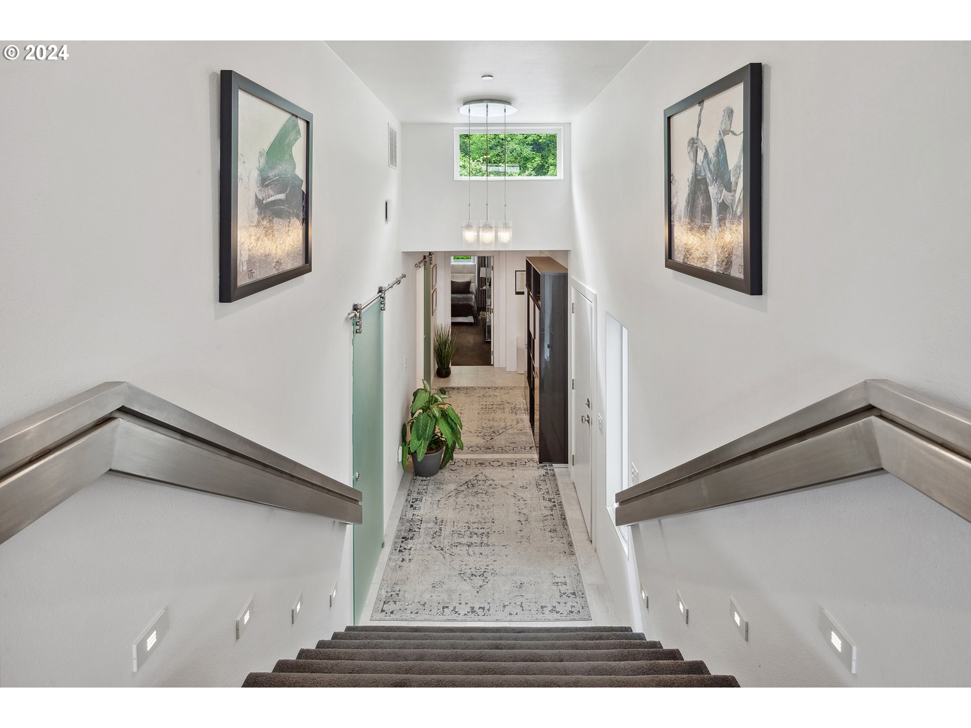 5427 SW VIEW POINT TER