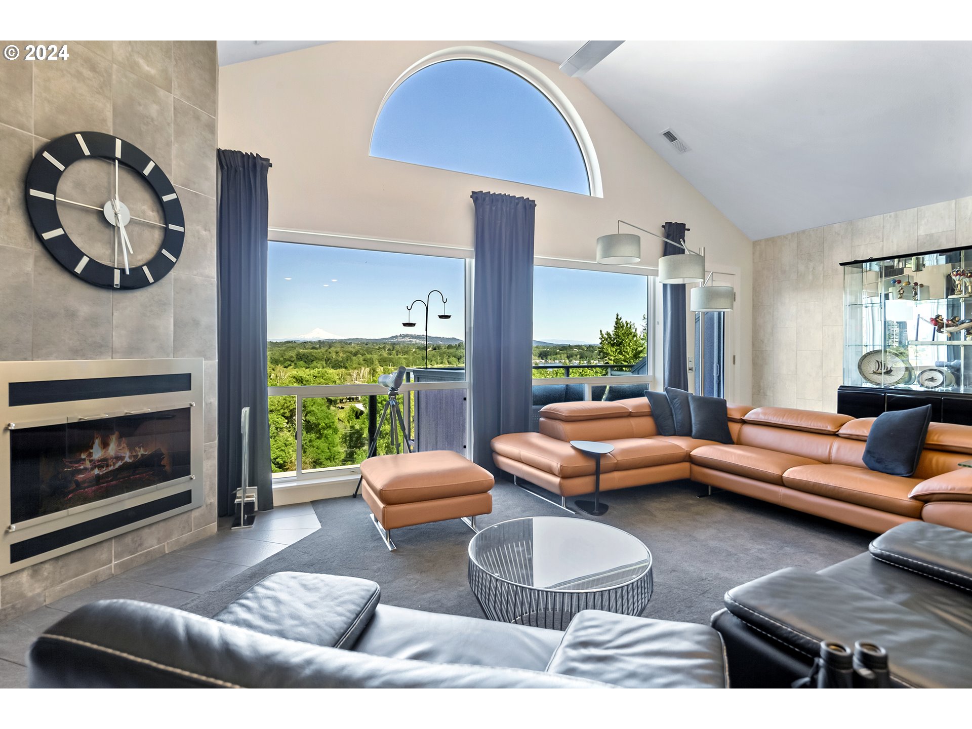 5427 SW VIEW POINT TER