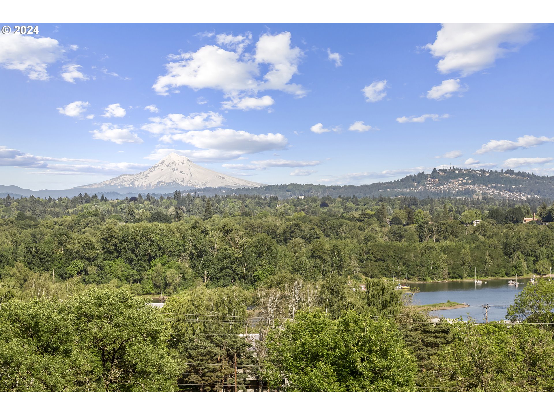 5427 SW VIEW POINT TER