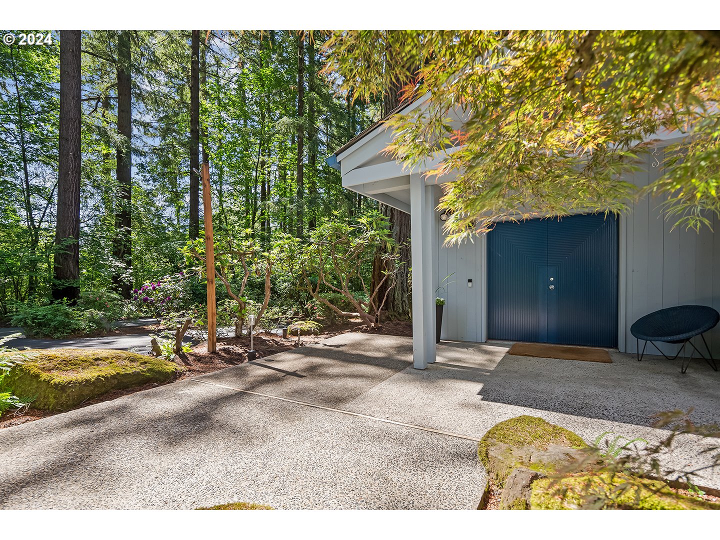 2275 SW MAYFIELD AVE