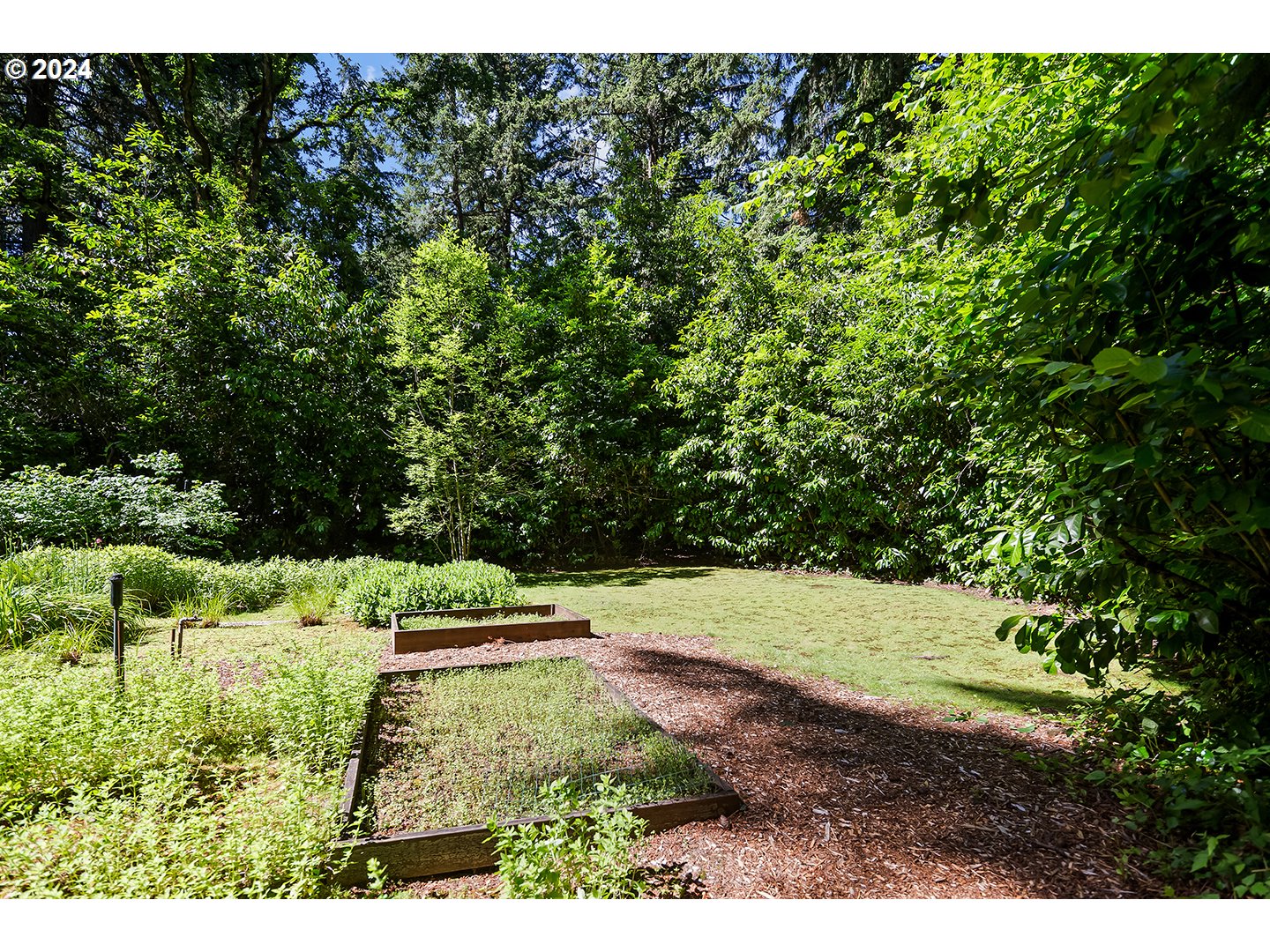 2275 SW MAYFIELD AVE