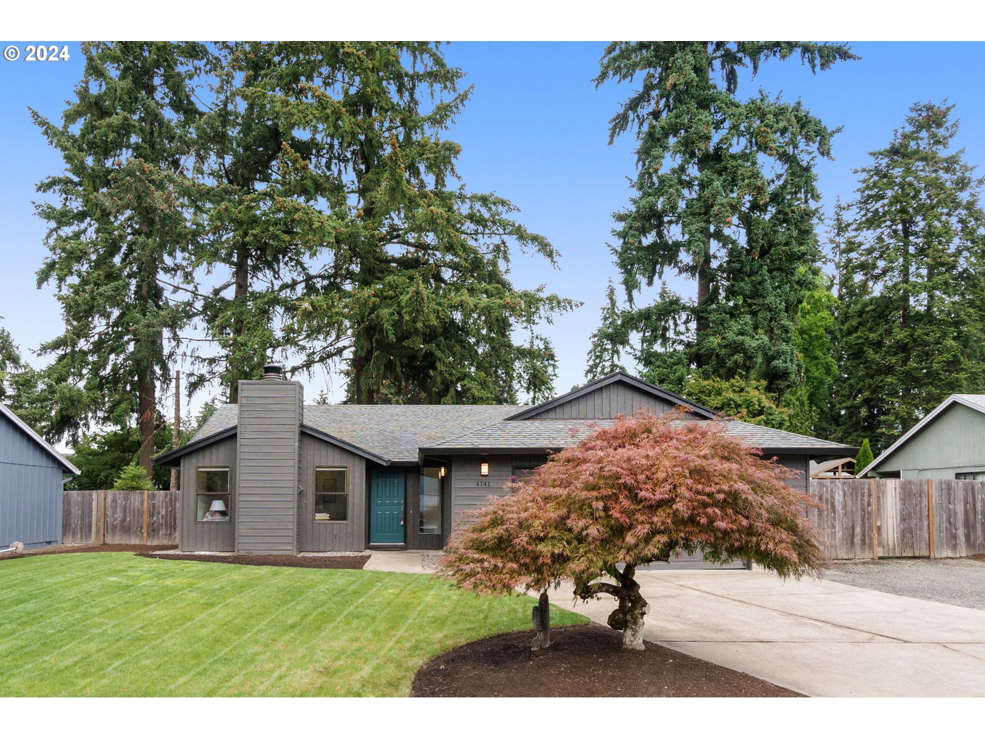 4141 SE SPRING ST