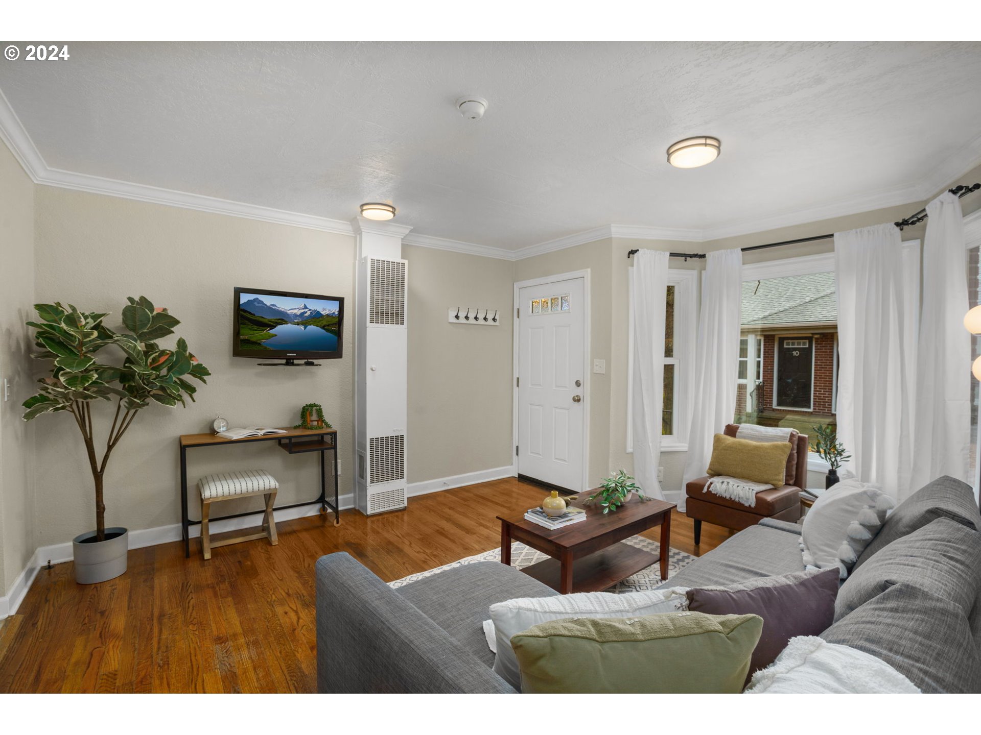 2530 NE KILLINGSWORTH ST 3