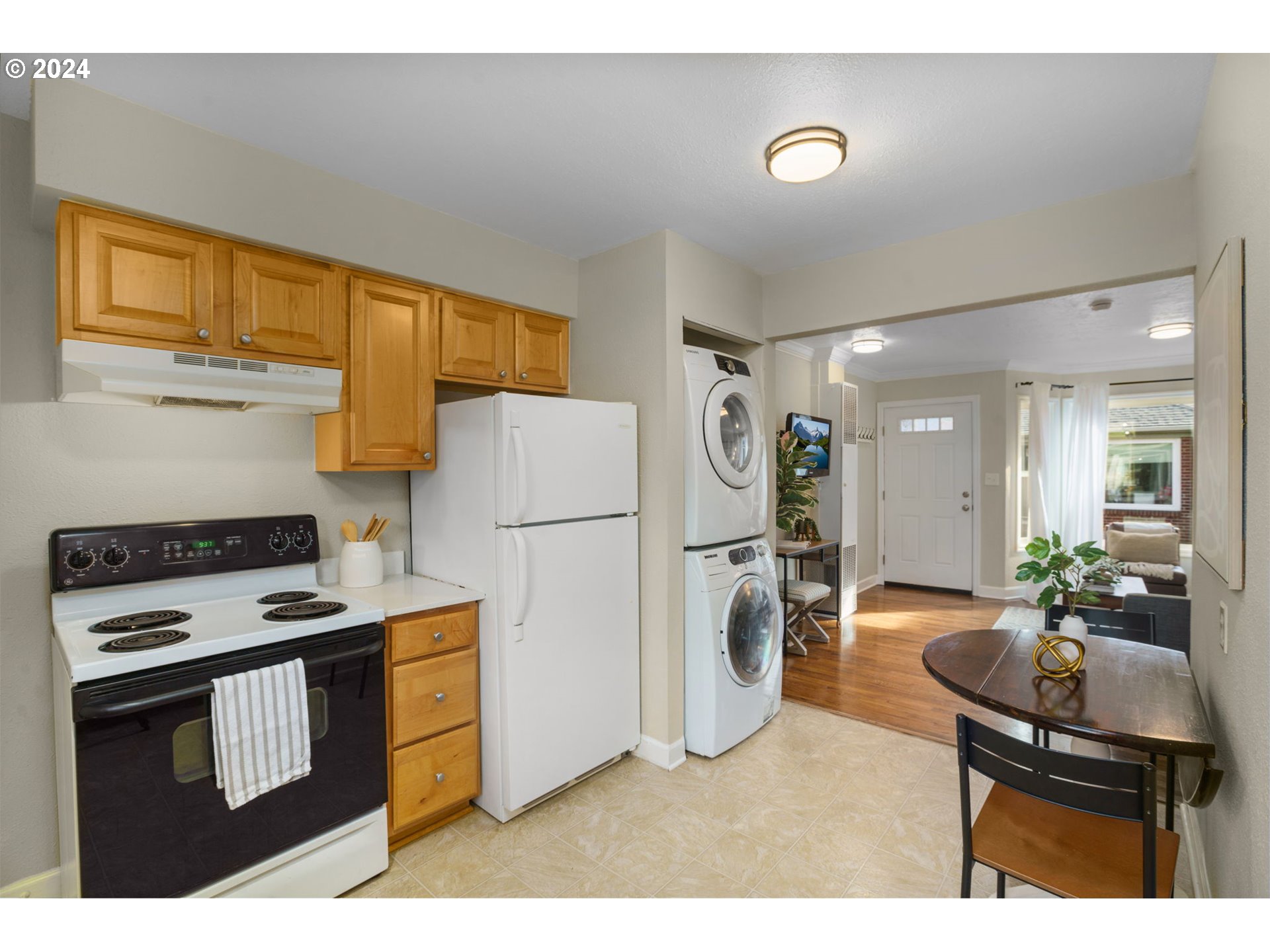 2530 NE KILLINGSWORTH ST 3