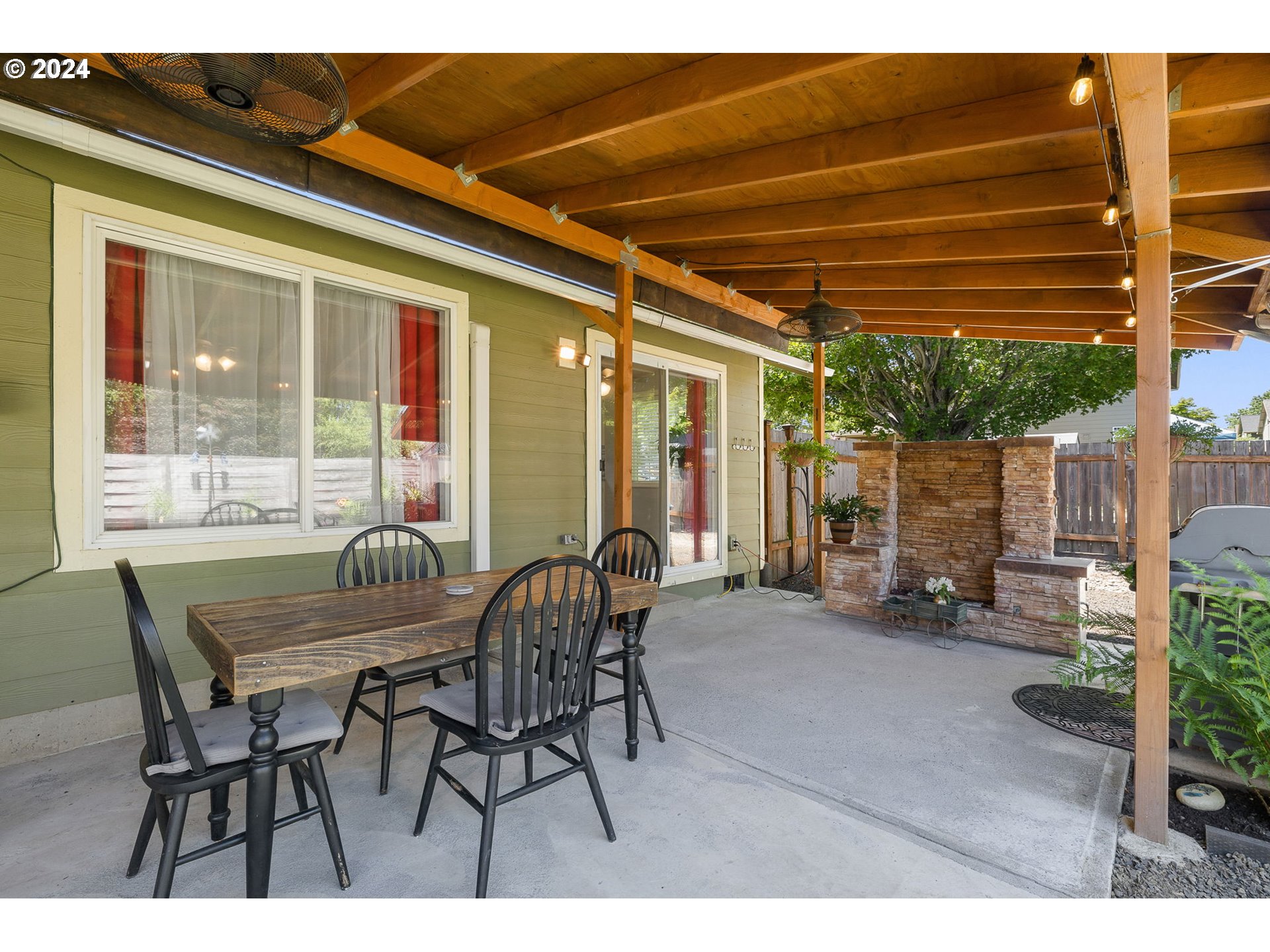 1495 SW APPERSON ST, McMinnville