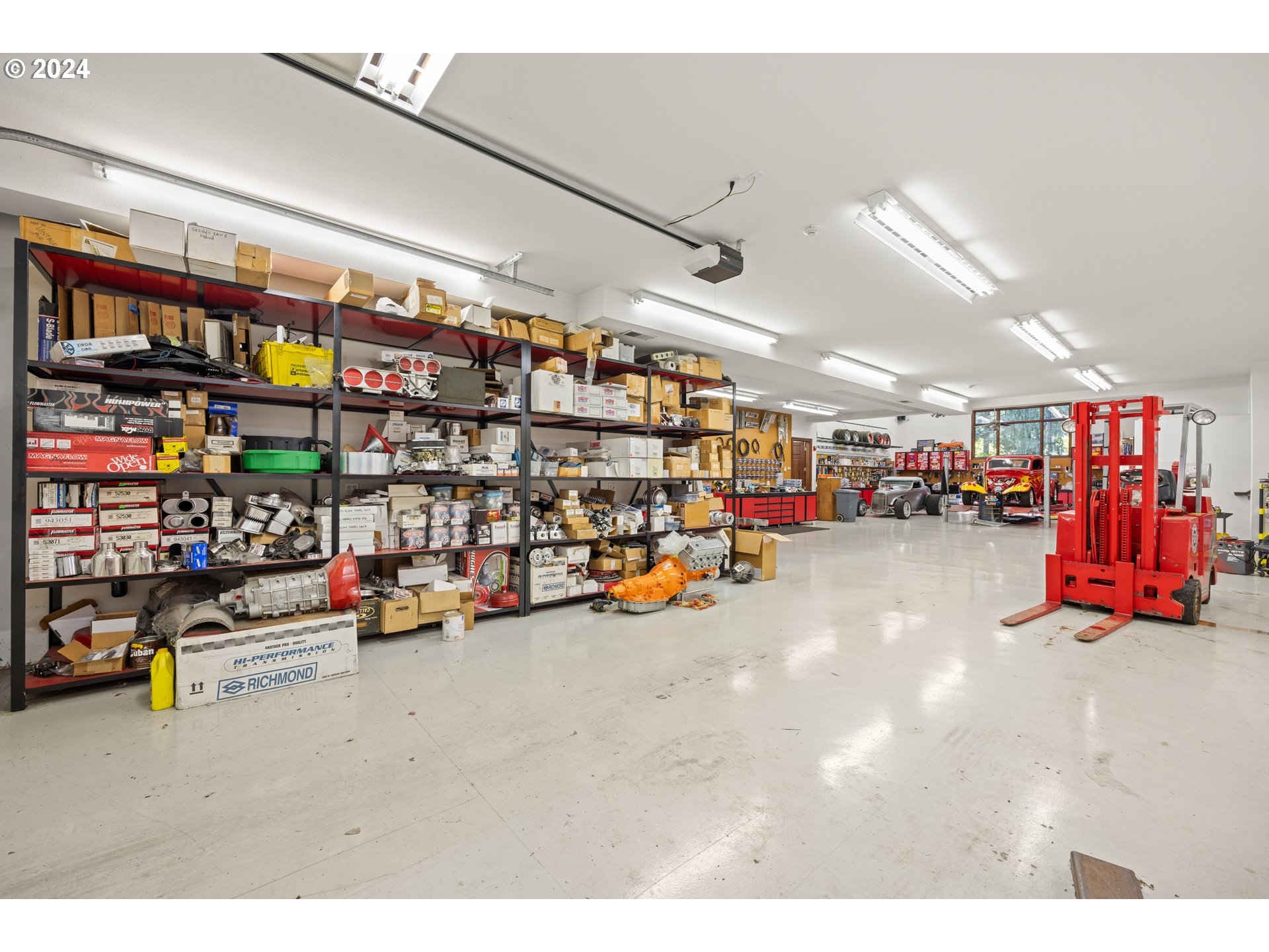 27050 SW Petes Mountain RD