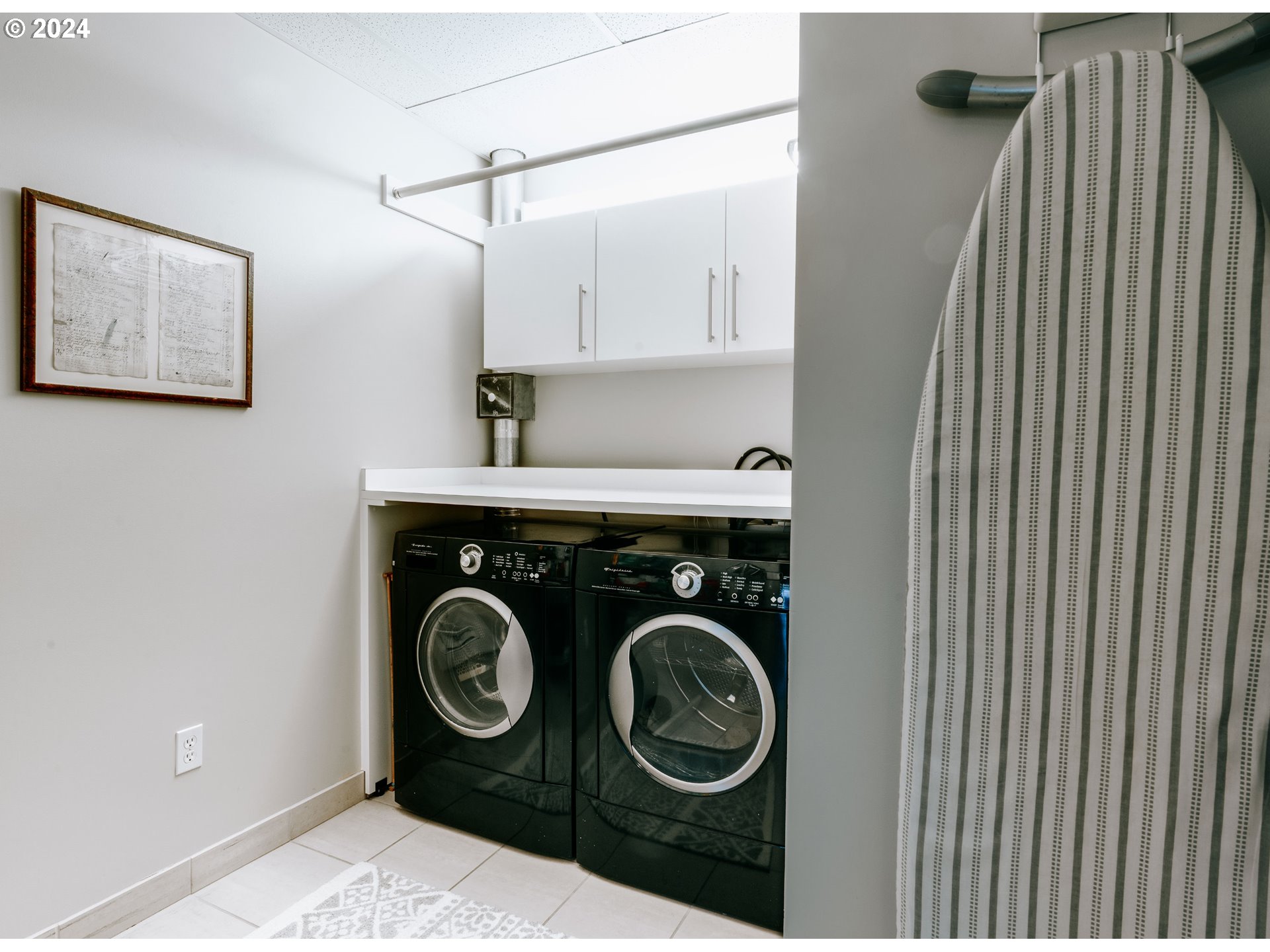 1930 S RIVER DR W107