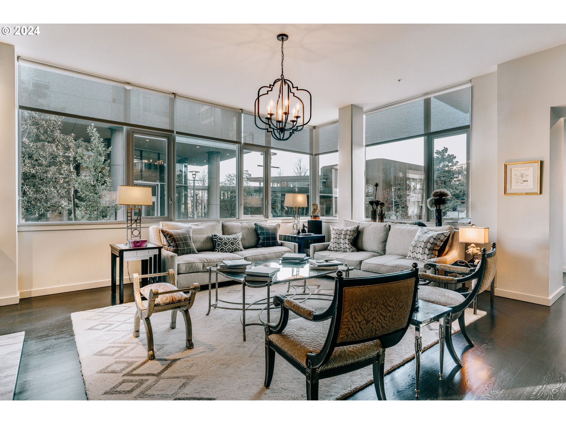 1930 S RIVER DR W107