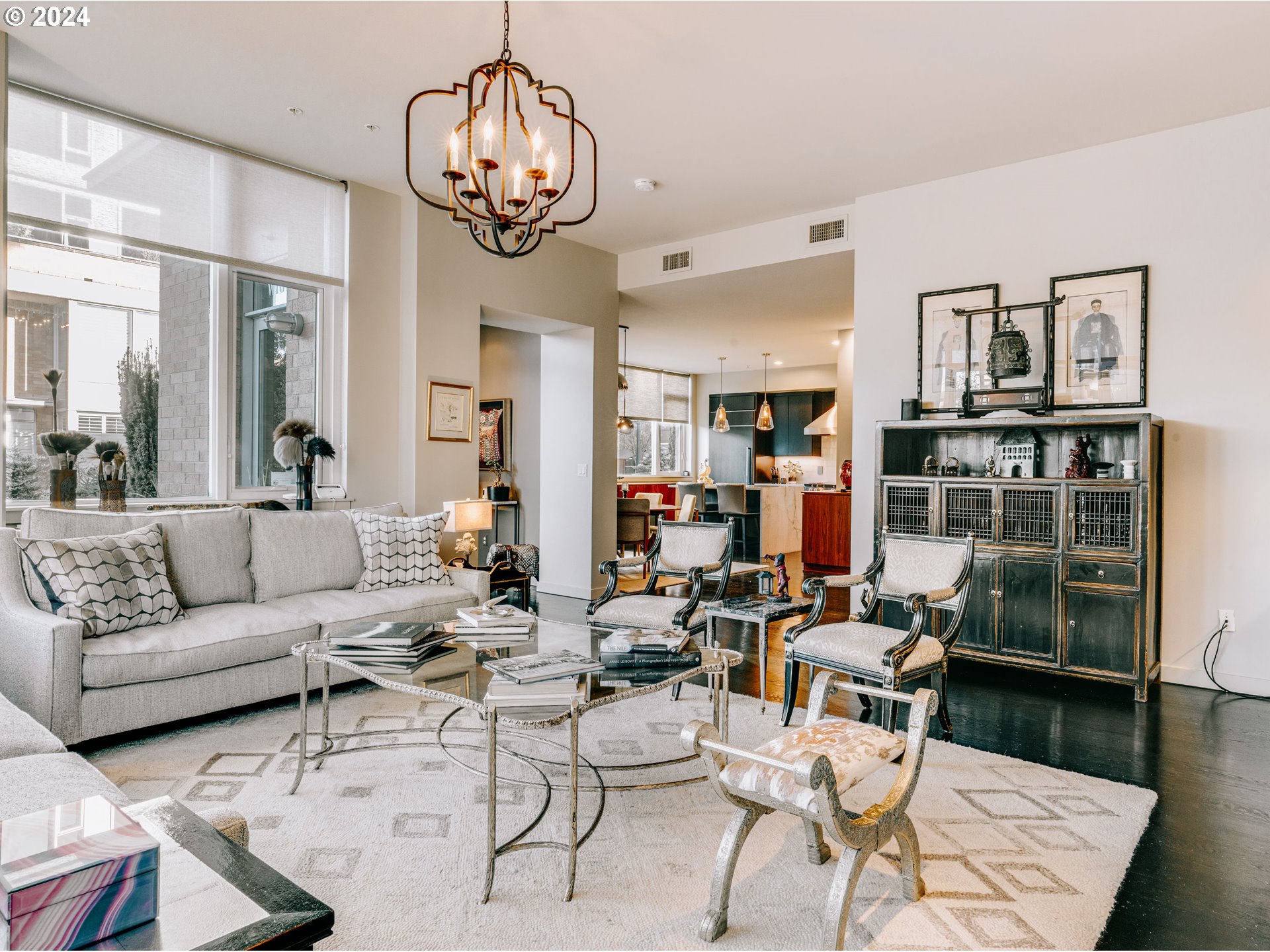 1930 S RIVER DR W107