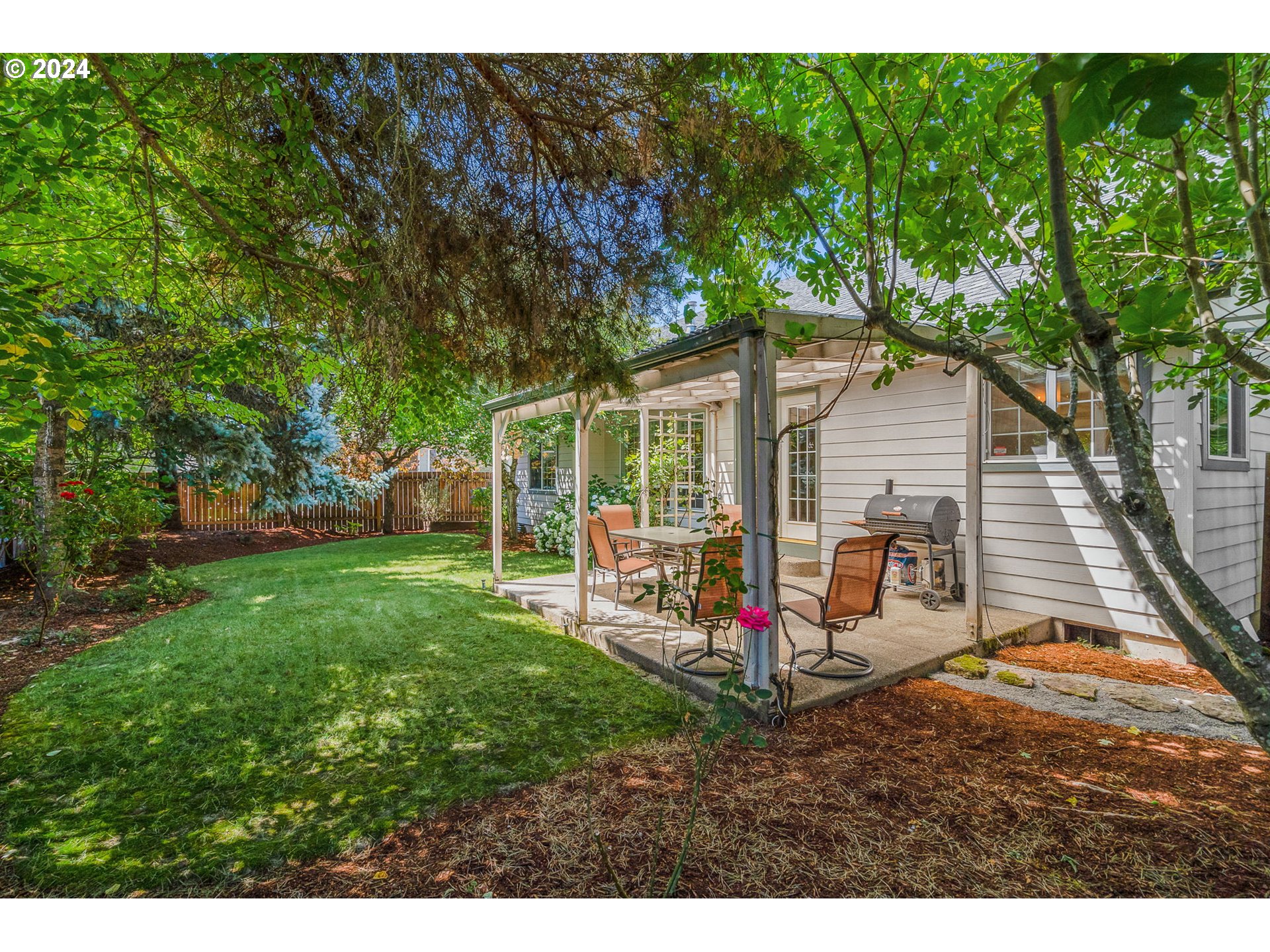 2372 NW MEADOWS DR, McMinnville