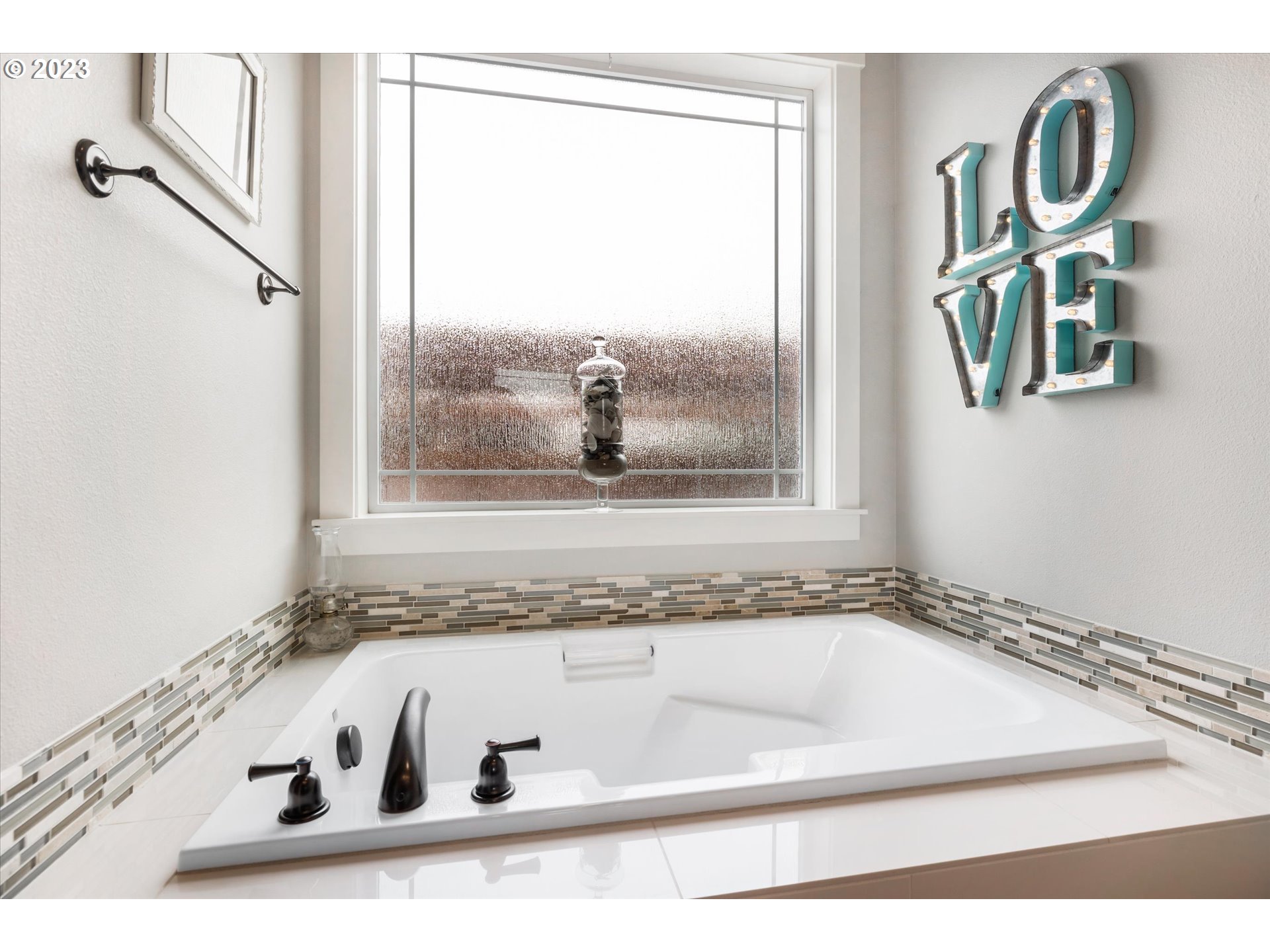 19805 CHERRYWOOD WAY