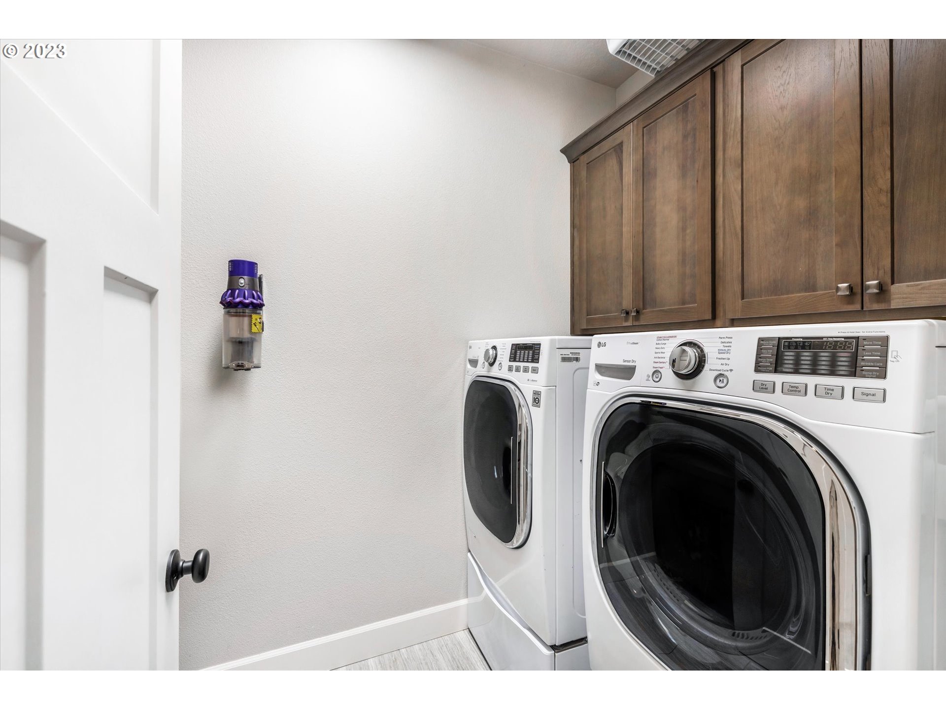 19805 CHERRYWOOD WAY