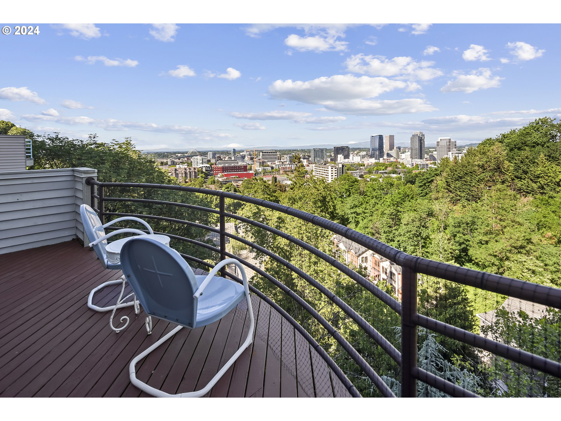 1673 SW MONTGOMERY Dr C