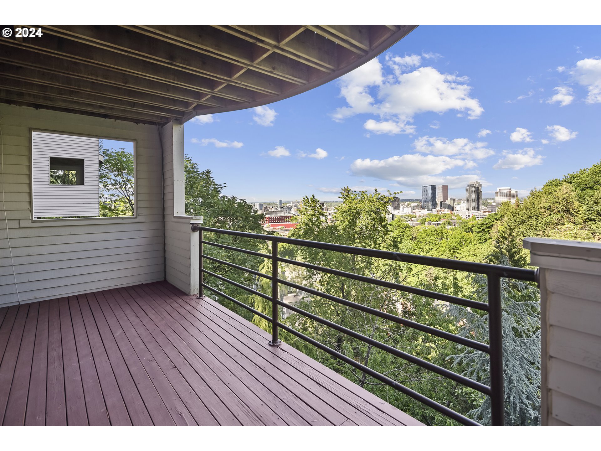 1673 SW MONTGOMERY Dr C