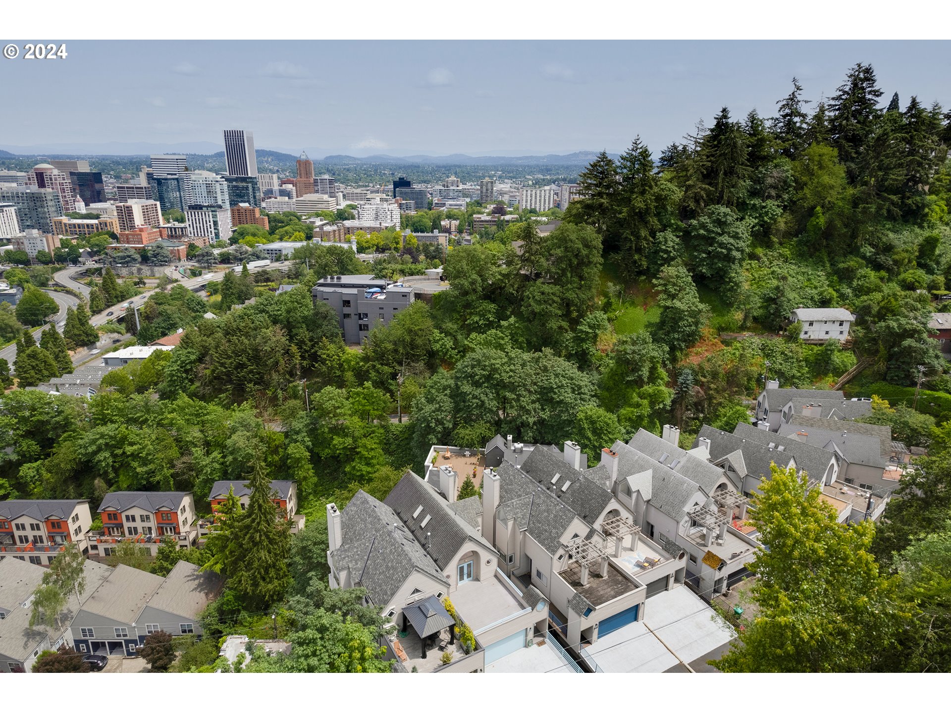 1673 SW MONTGOMERY Dr C