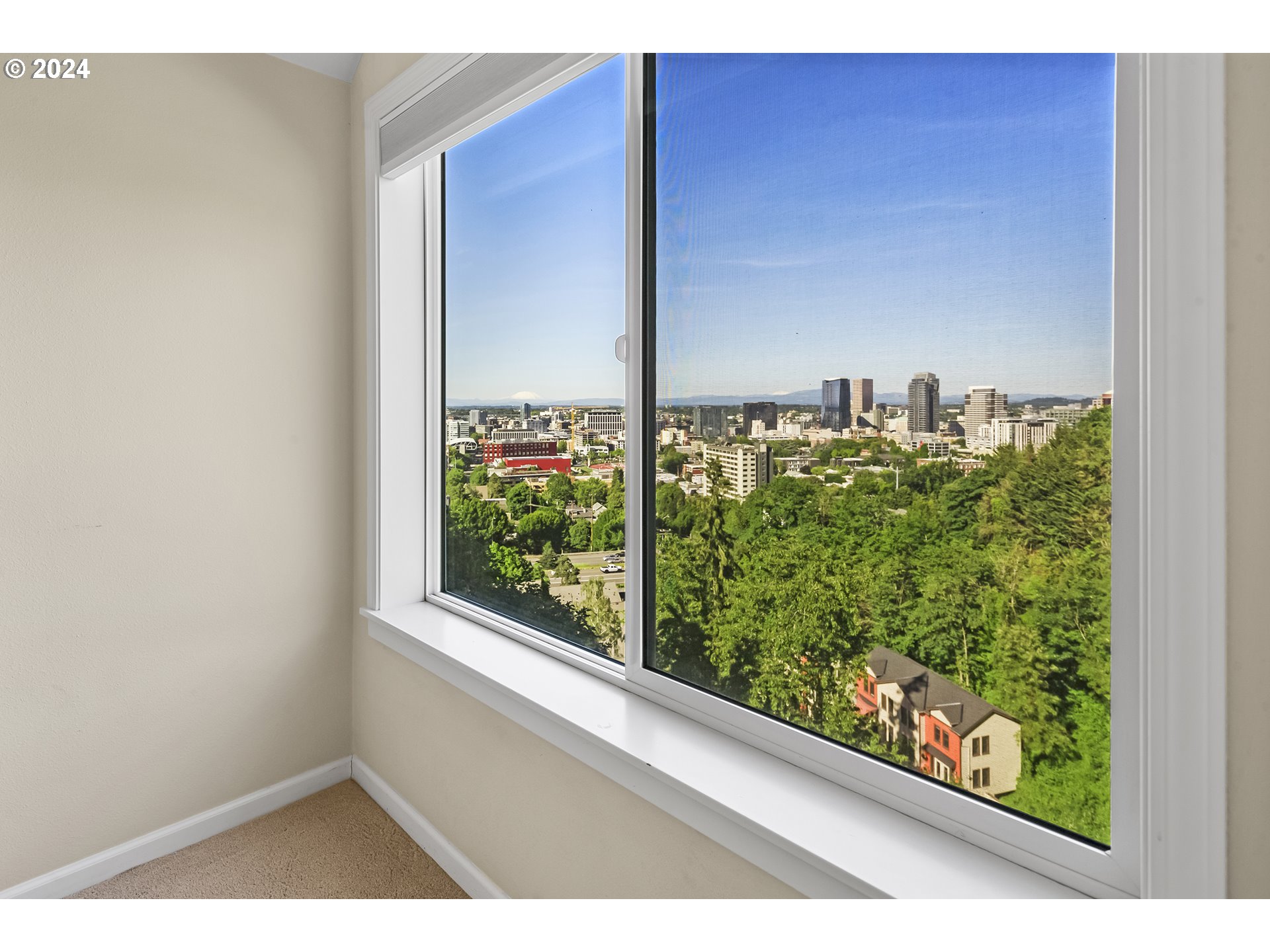 1673 SW MONTGOMERY Dr C