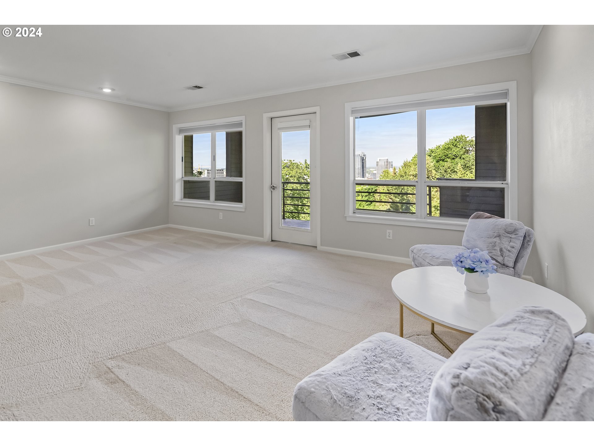 1673 SW MONTGOMERY Dr C