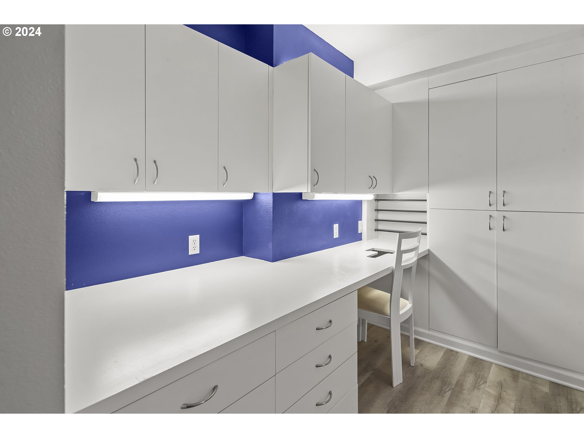 1673 SW MONTGOMERY Dr C