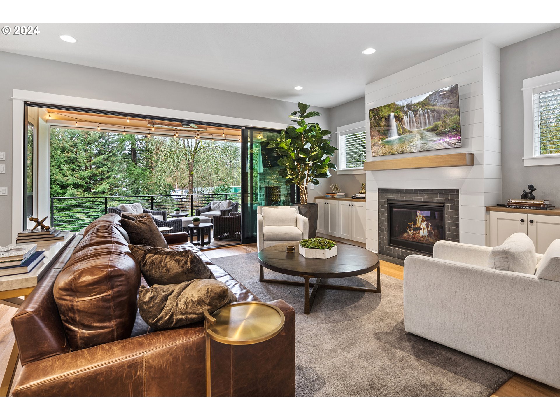 2101 WEMBLEY PARK RD