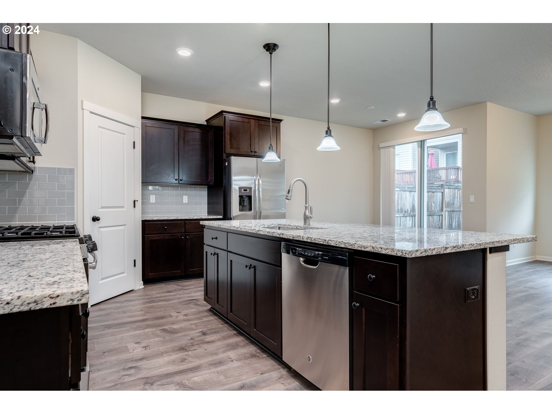 10035 NW BARTLETT LOOP