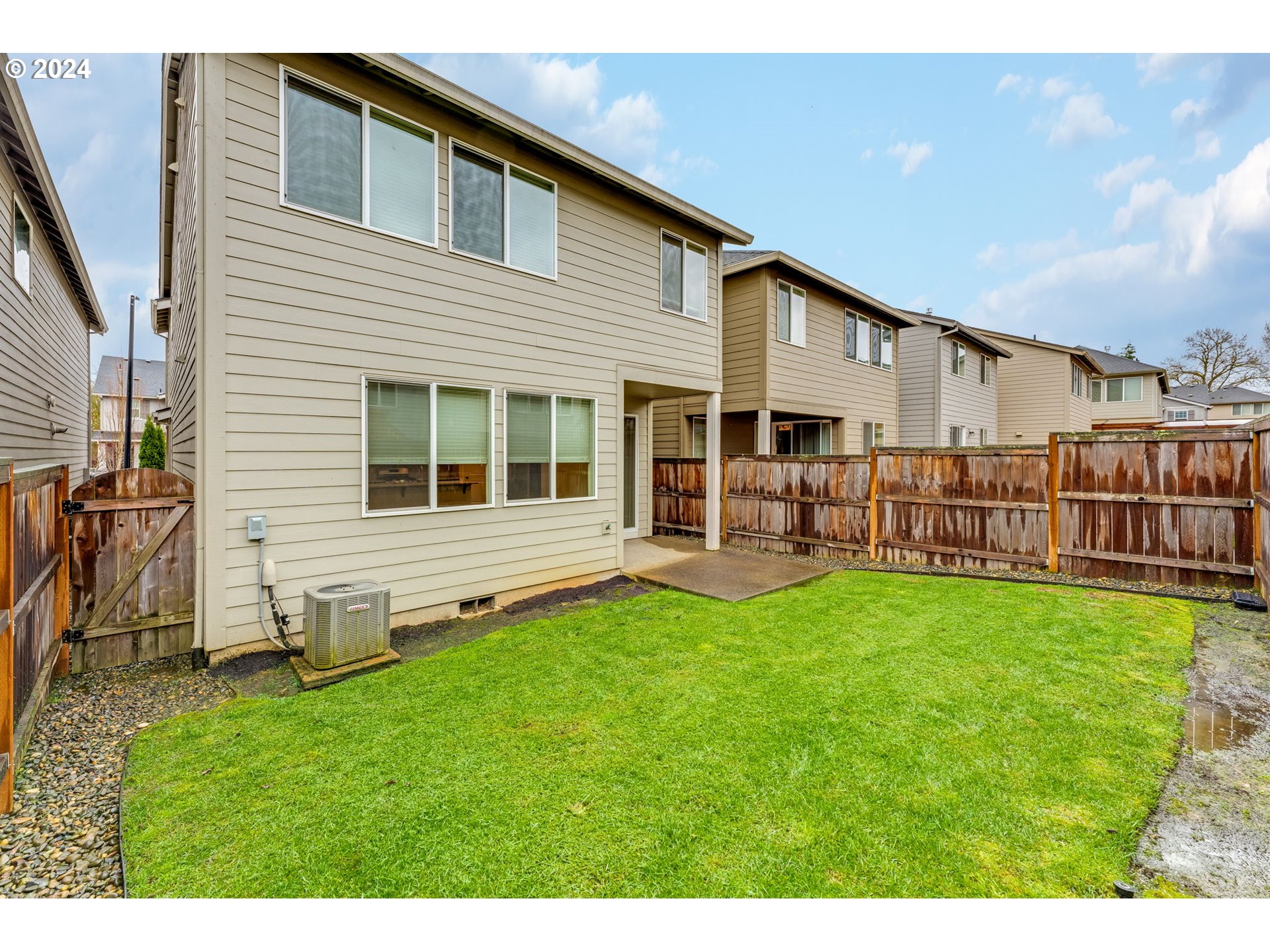 10035 NW BARTLETT LOOP