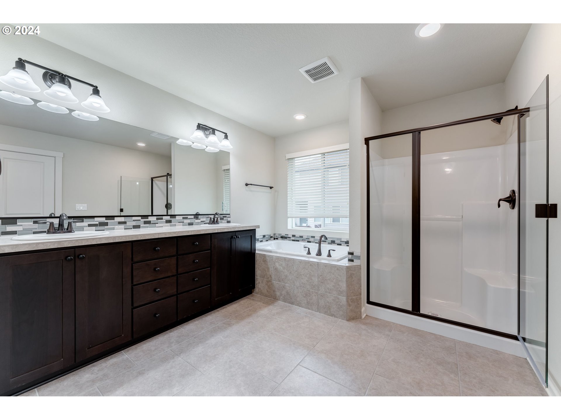 10035 NW BARTLETT LOOP