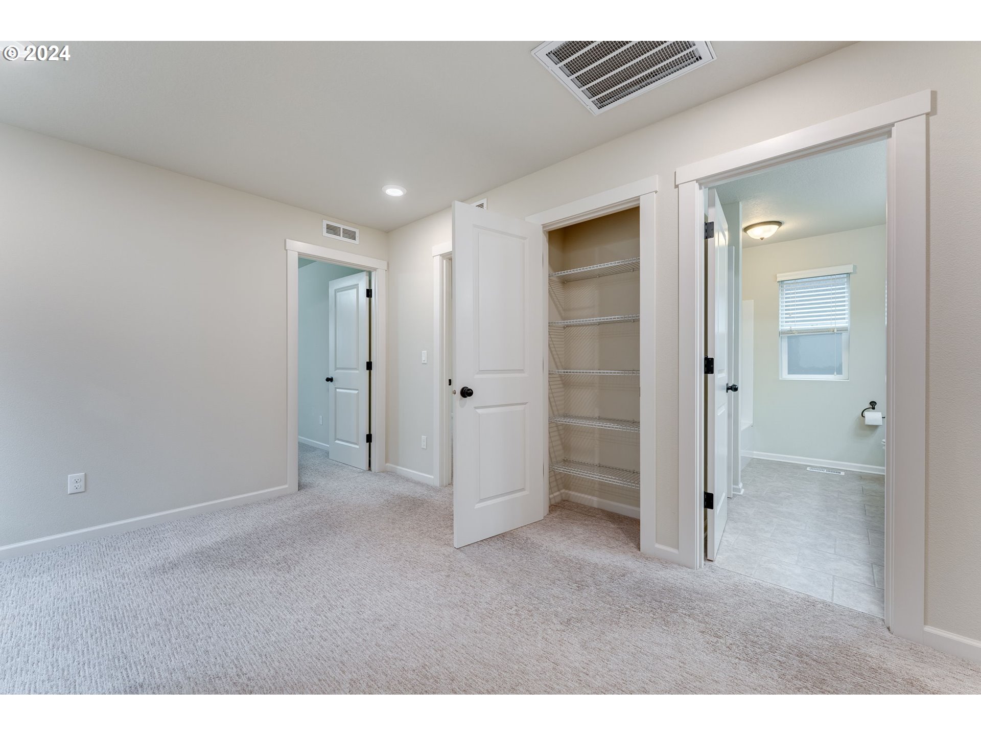 10035 NW BARTLETT LOOP