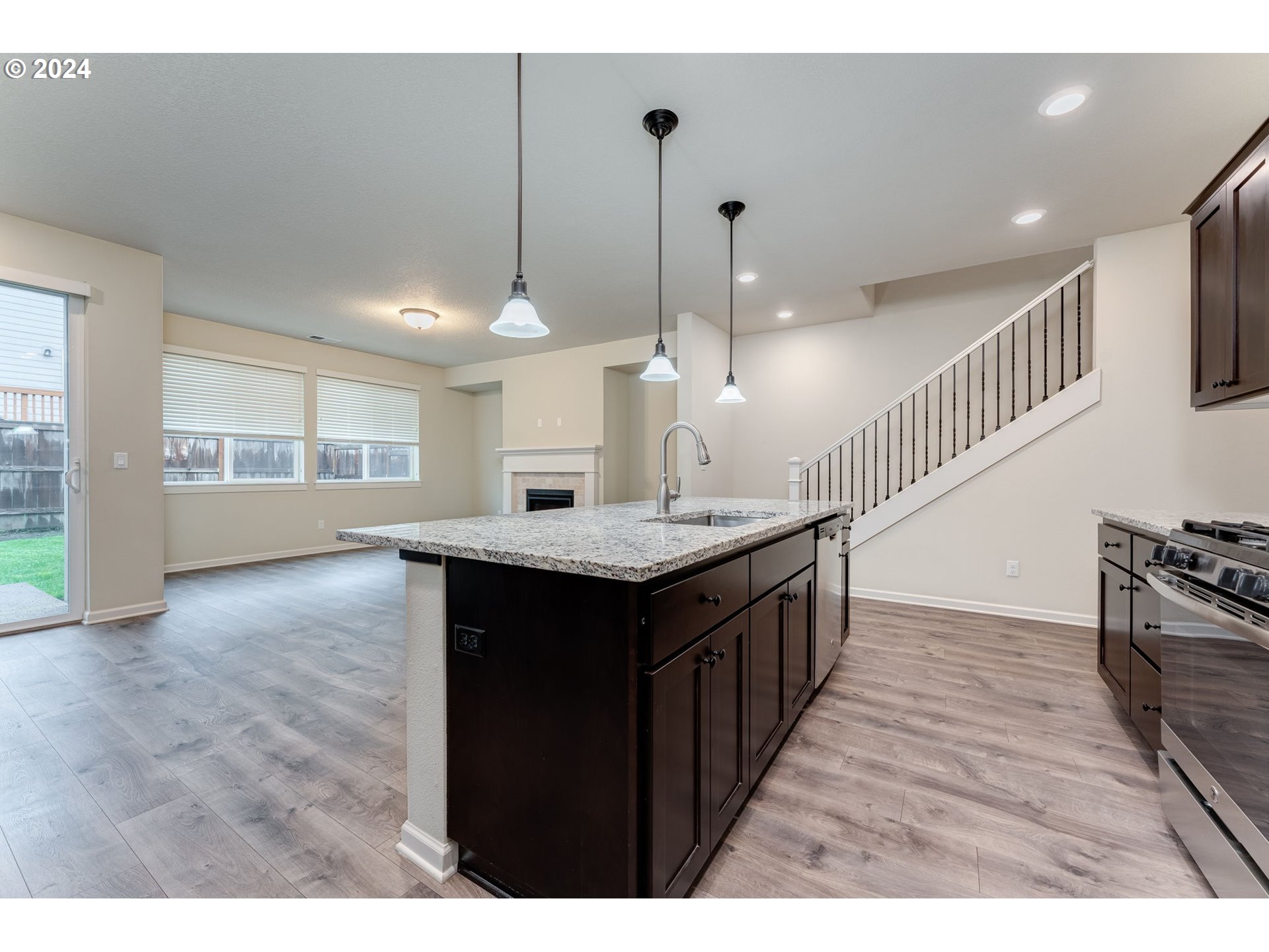 10035 NW BARTLETT LOOP