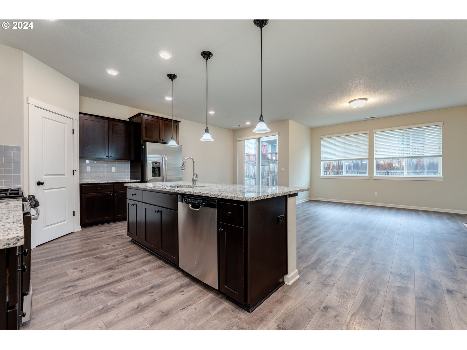 10035 NW BARTLETT LOOP