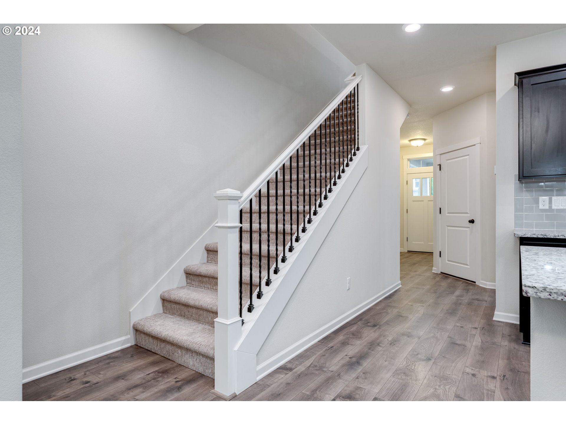 10035 NW BARTLETT LOOP