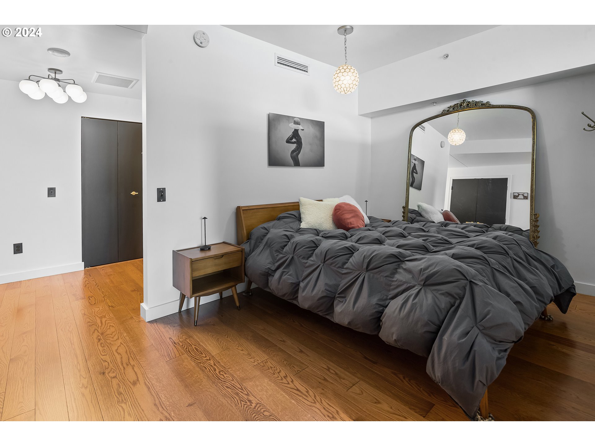 3601 S RIVER PKWY 1206