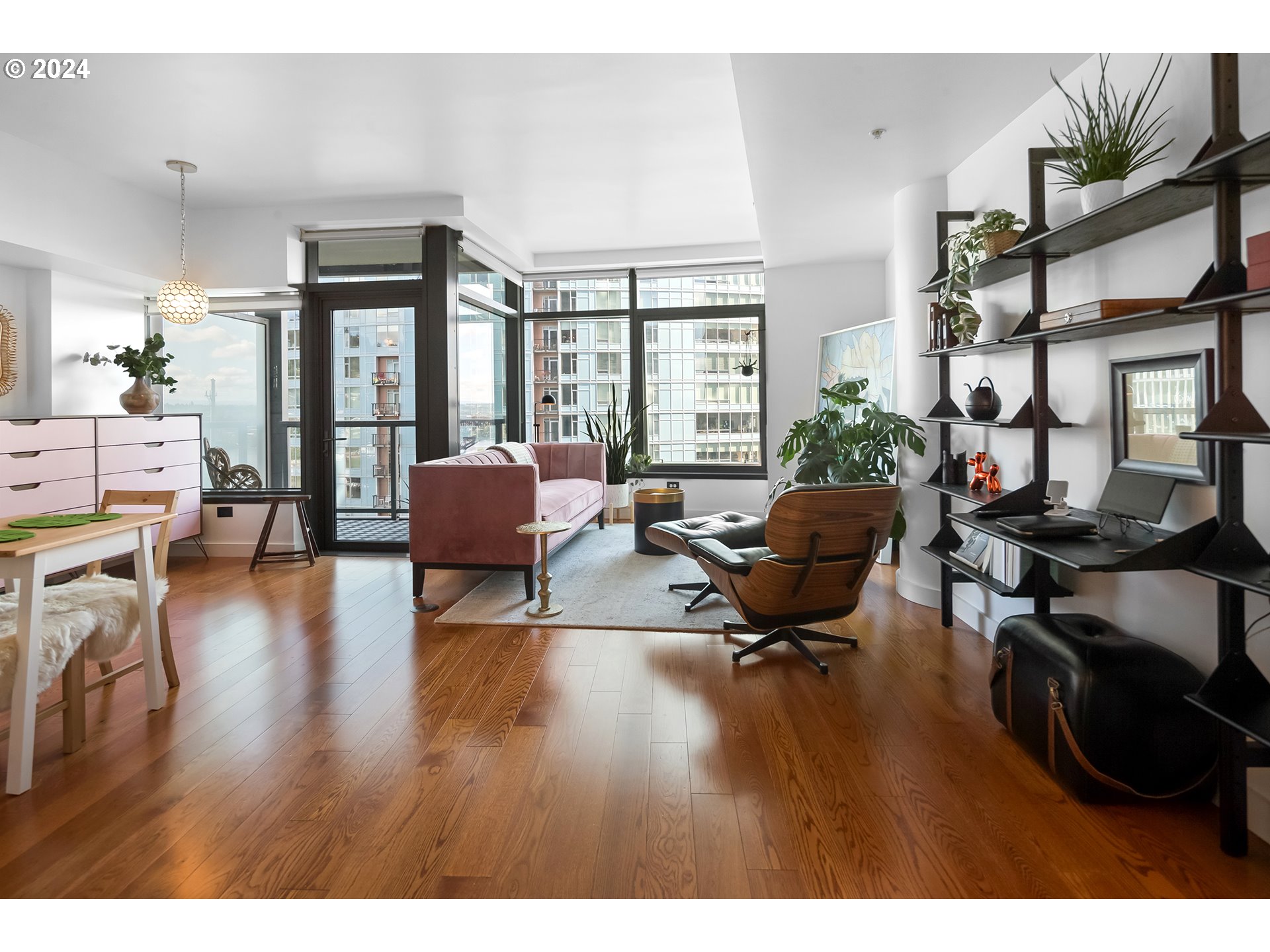 3601 S RIVER PKWY 1206