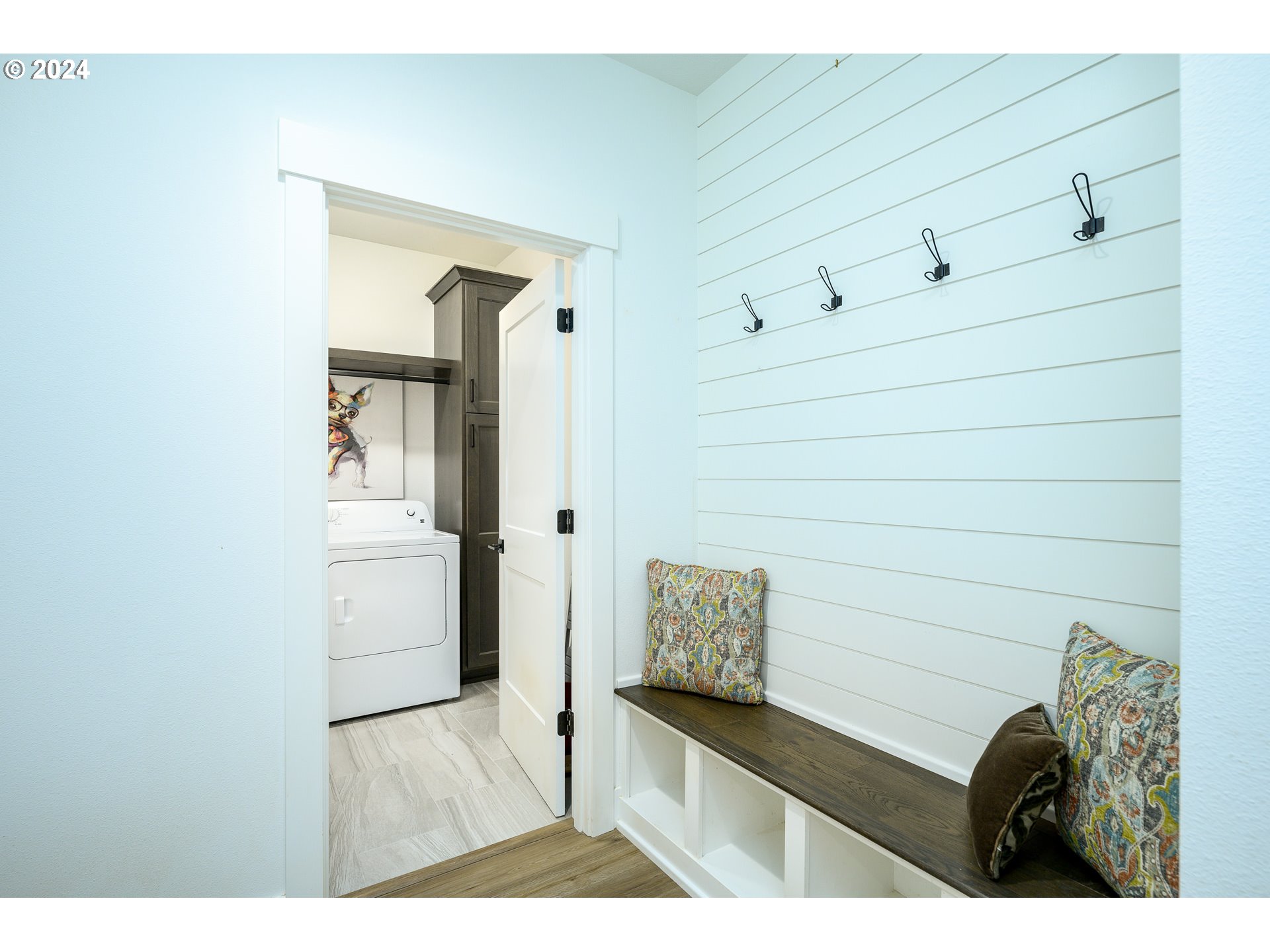 2898 NW MT ASHLAND LN, McMinnville